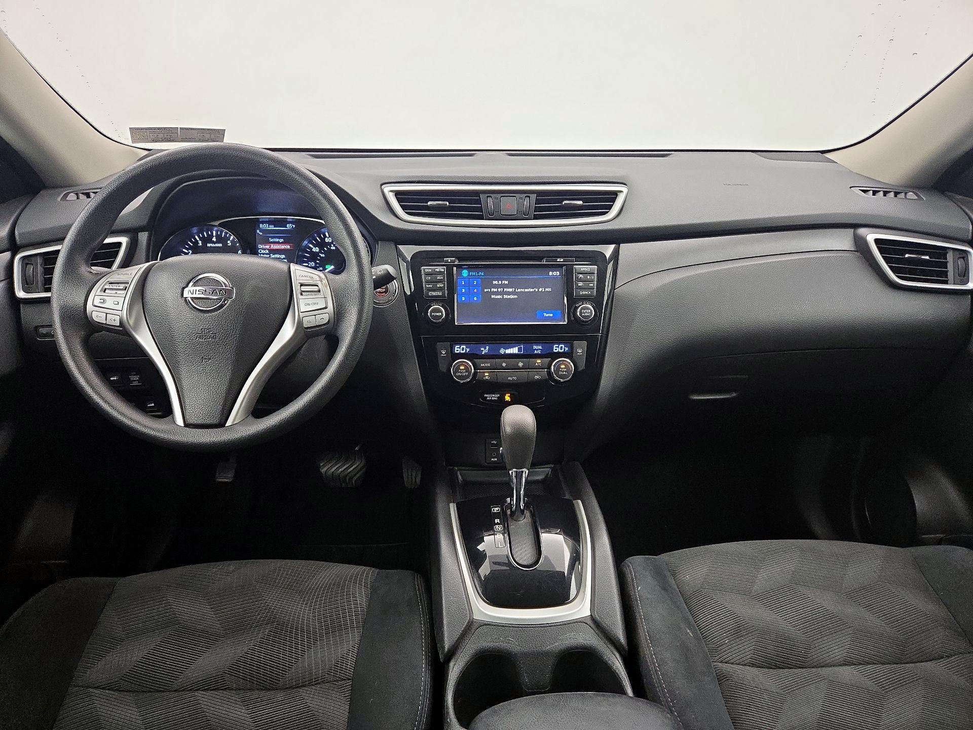 Thumbnail: 2015 Nissan Rogue - 9