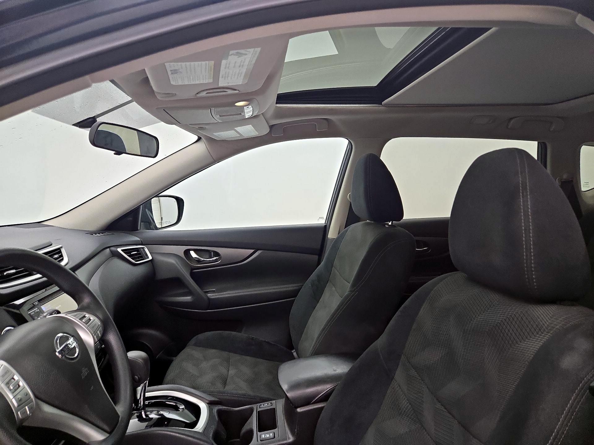 Thumbnail: 2015 Nissan Rogue - 19