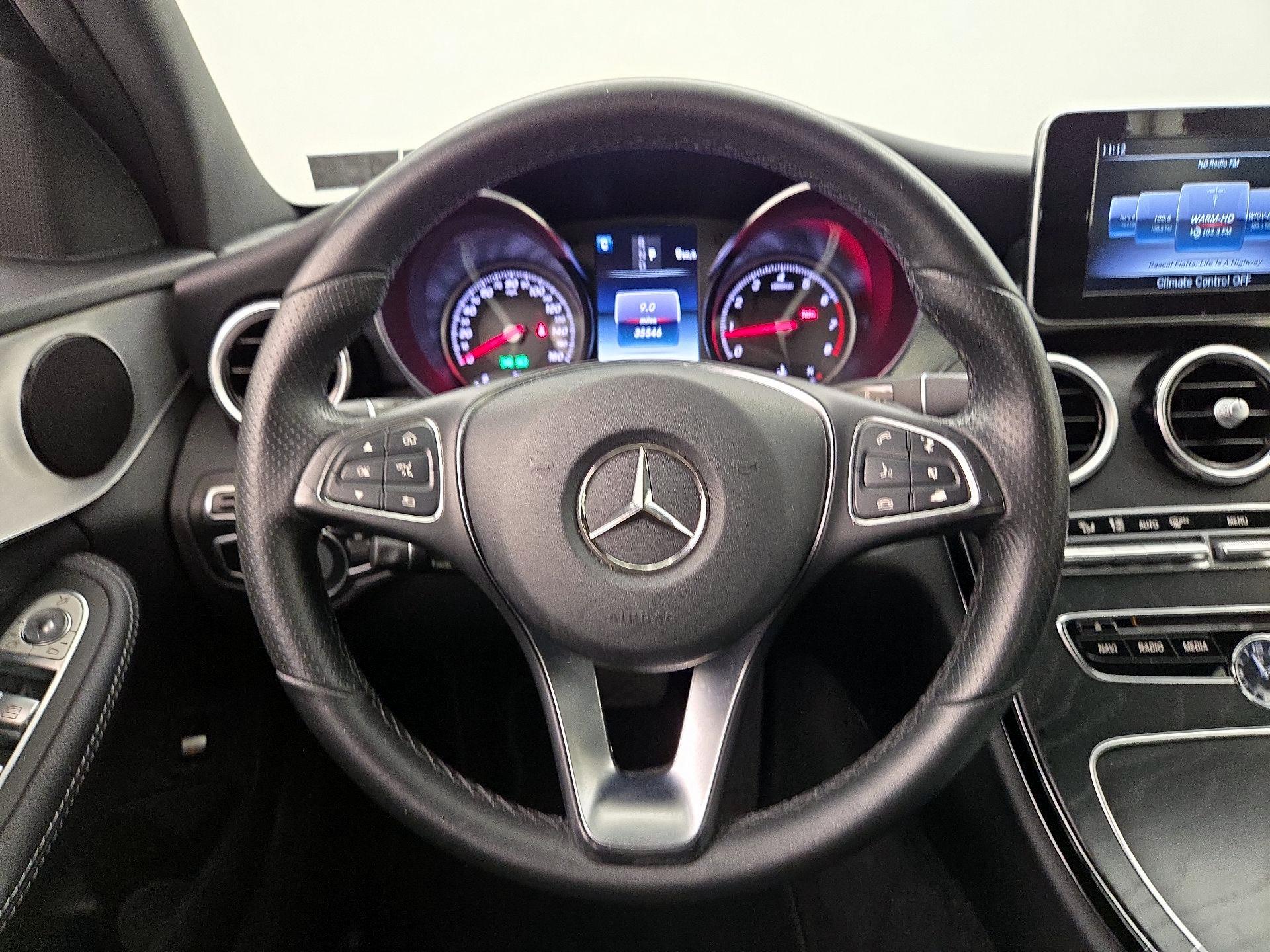 Thumbnail: 2018 Mercedes-Benz C-Class - 10