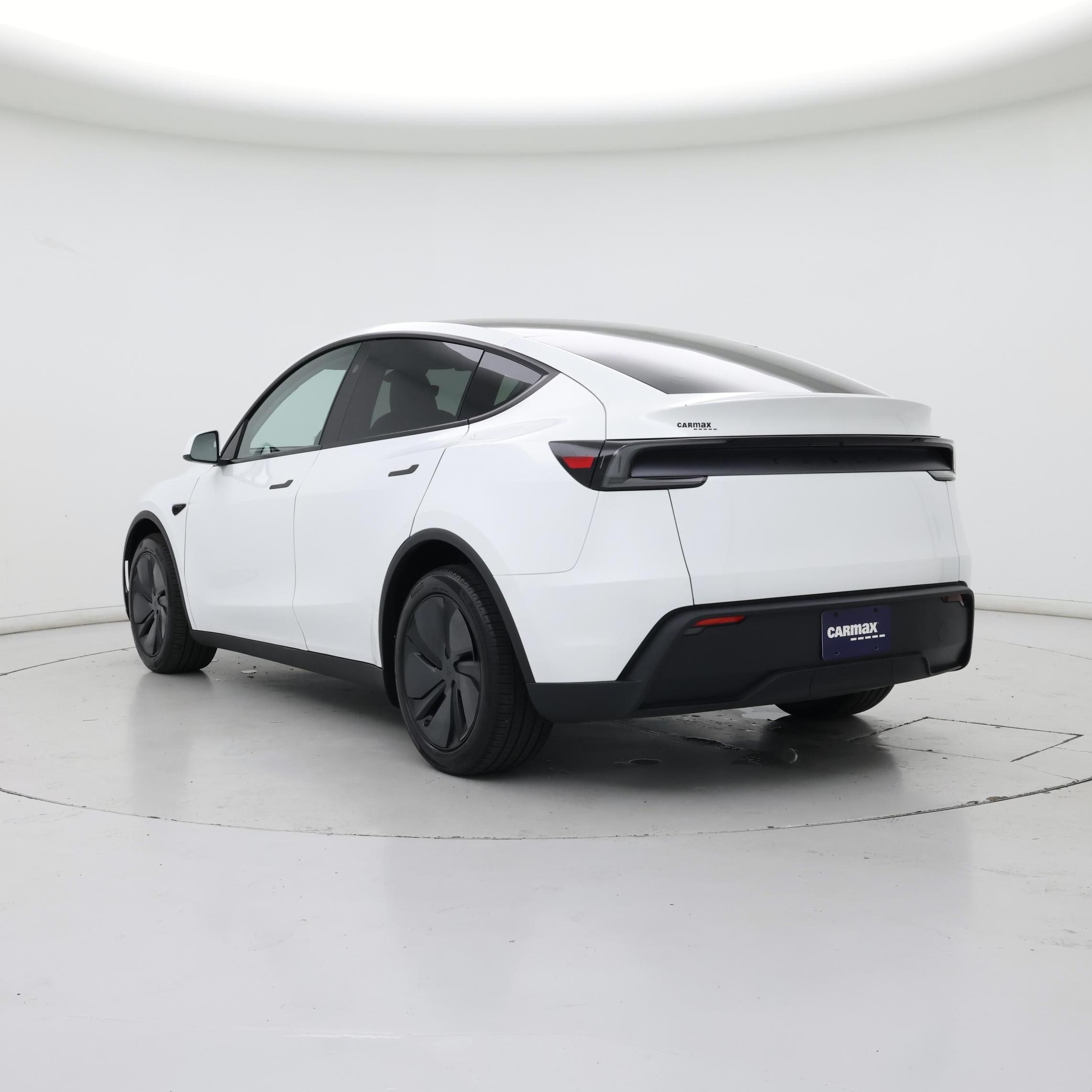 Thumbnail: 2026 Tesla Model Y - 2
