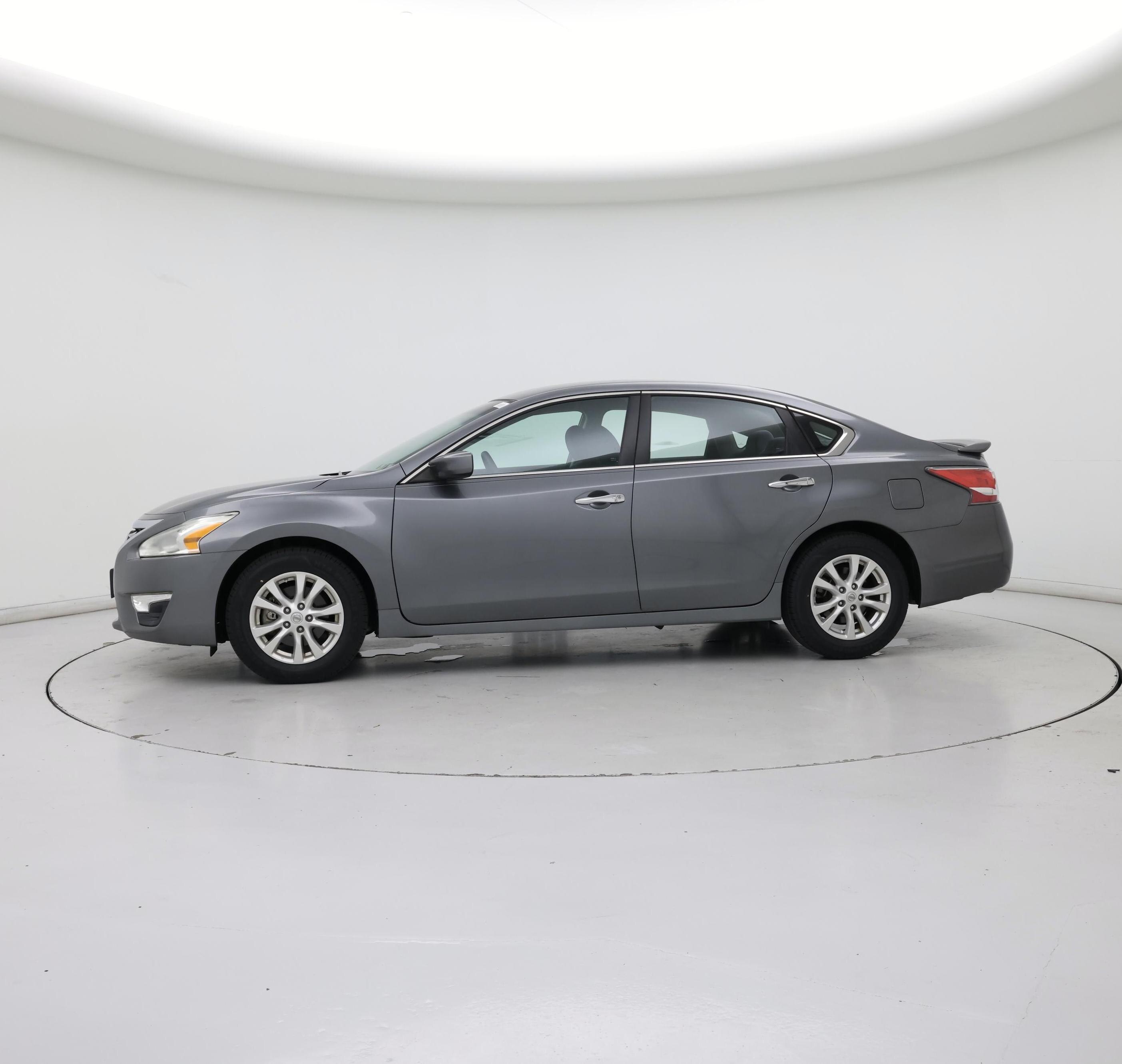 Thumbnail: 2015 Nissan Altima - 3
