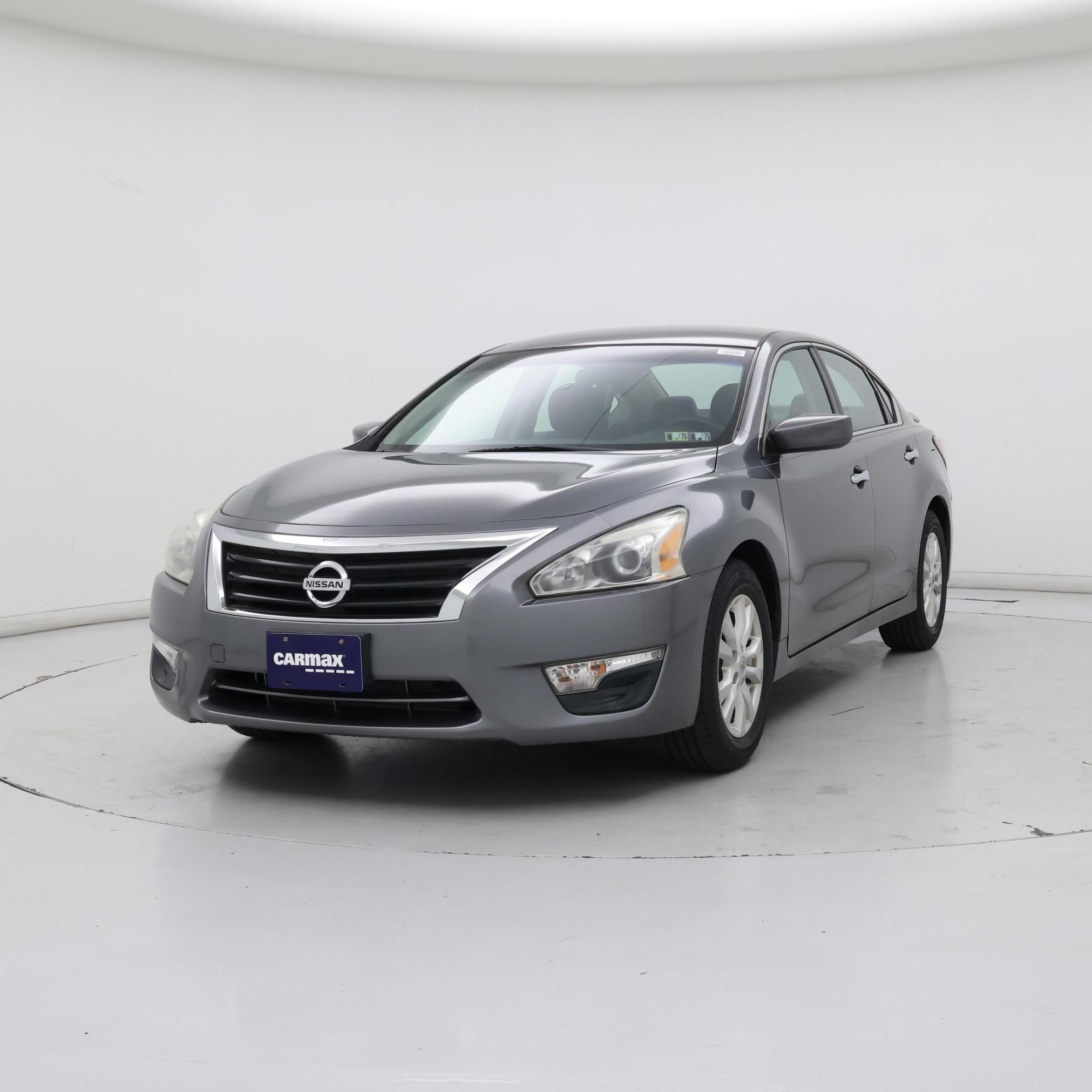 Thumbnail: 2015 Nissan Altima - 4