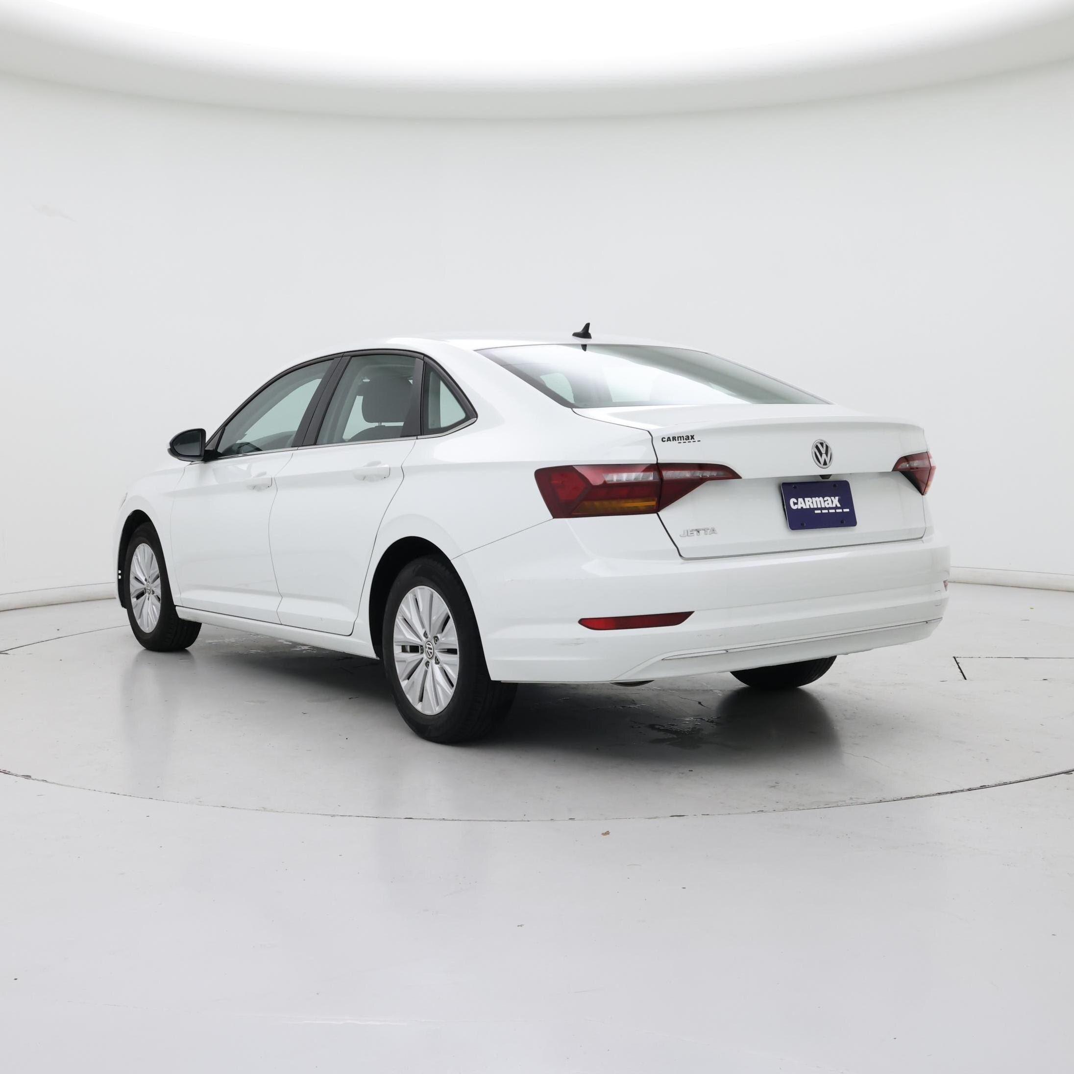 Thumbnail: 2019 Volkswagen Jetta - 2