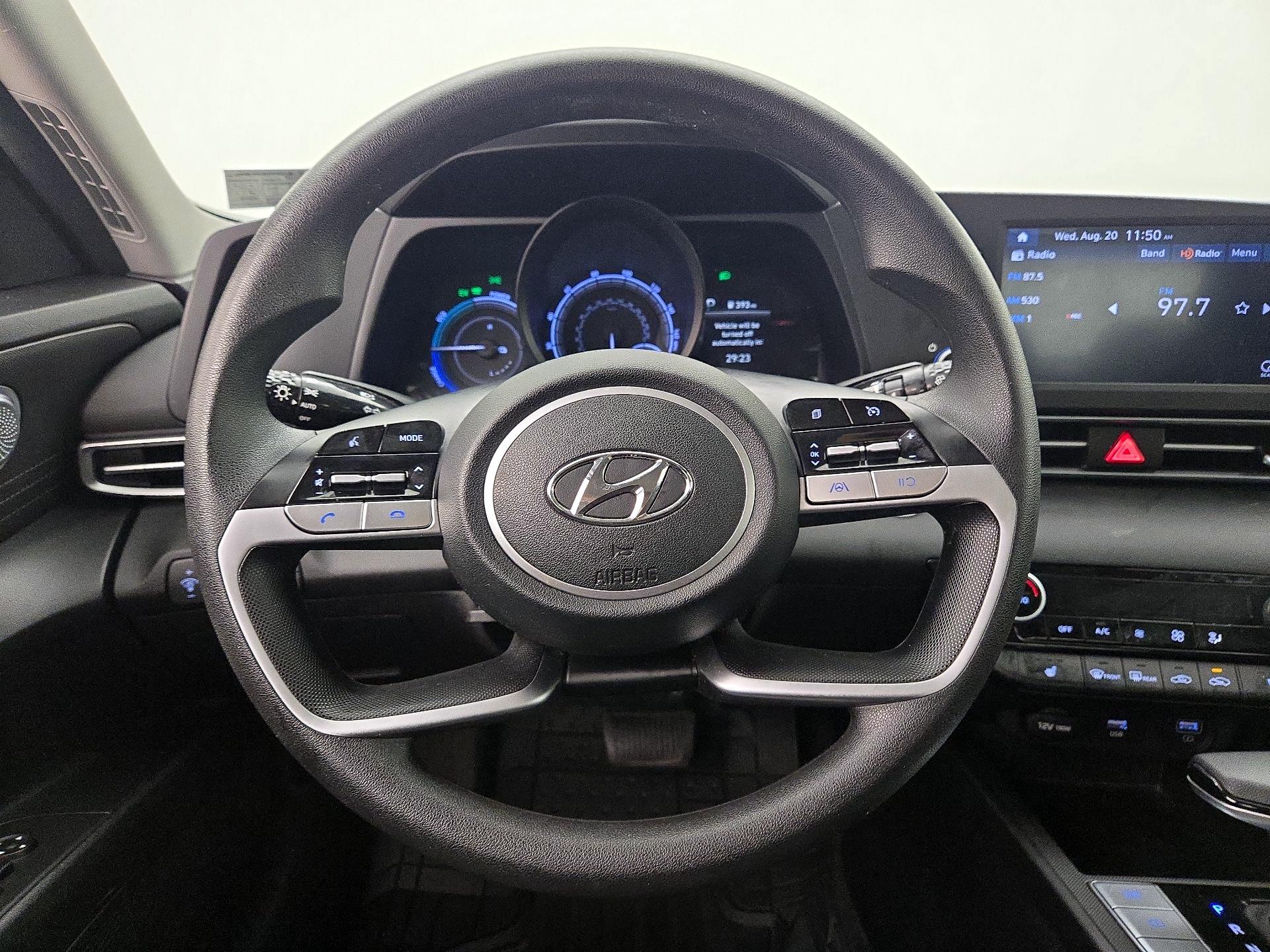Thumbnail: 2021 Hyundai Elantra - 10