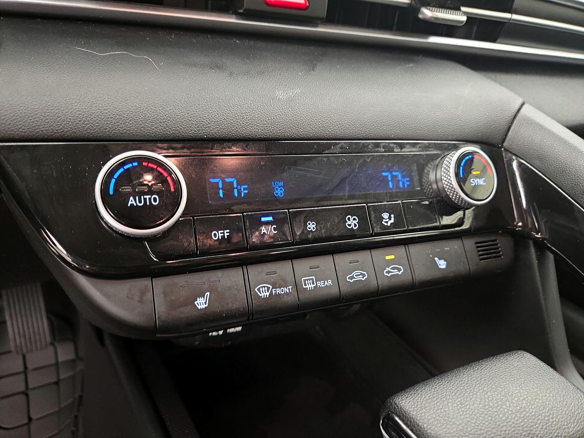 Thumbnail: 2021 Hyundai Elantra - 16