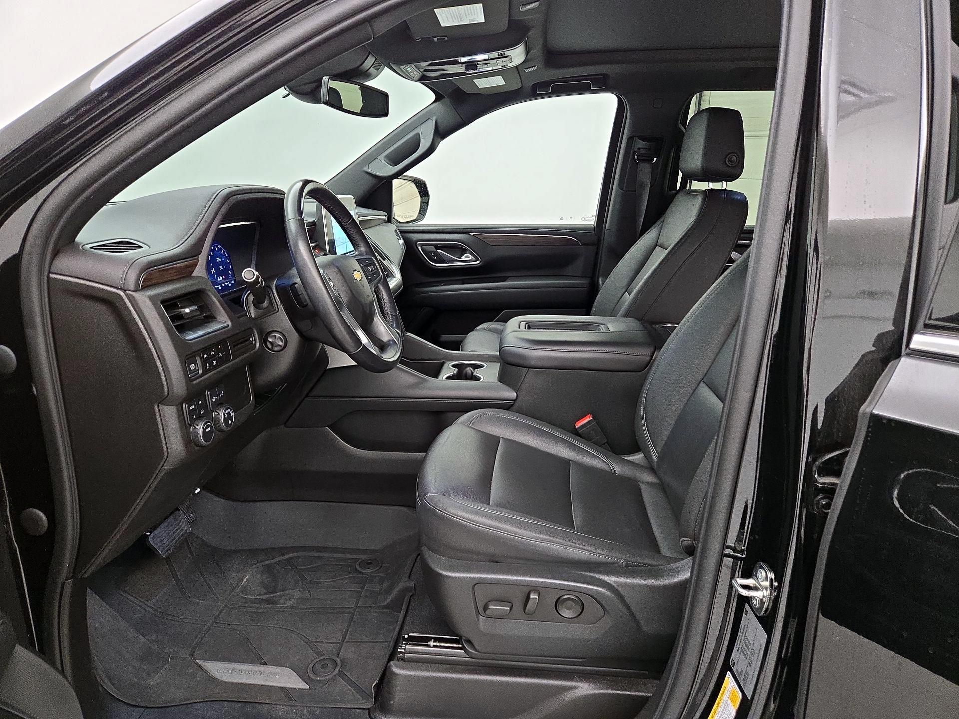 Thumbnail: 2023 Chevrolet Tahoe - 11