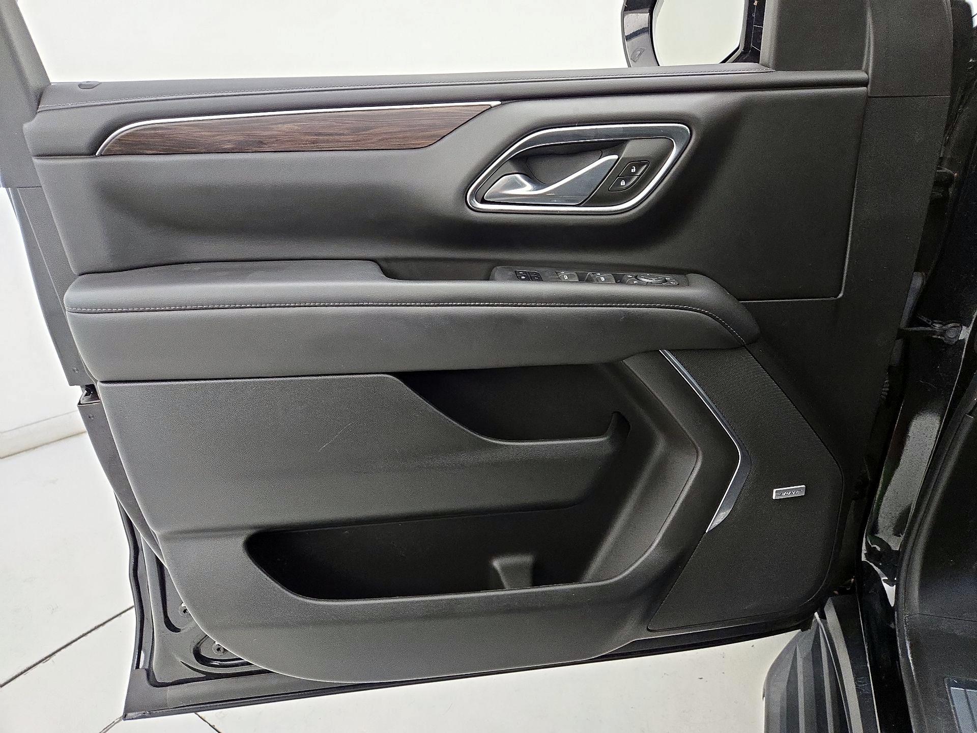 Thumbnail: 2023 Chevrolet Tahoe - 12