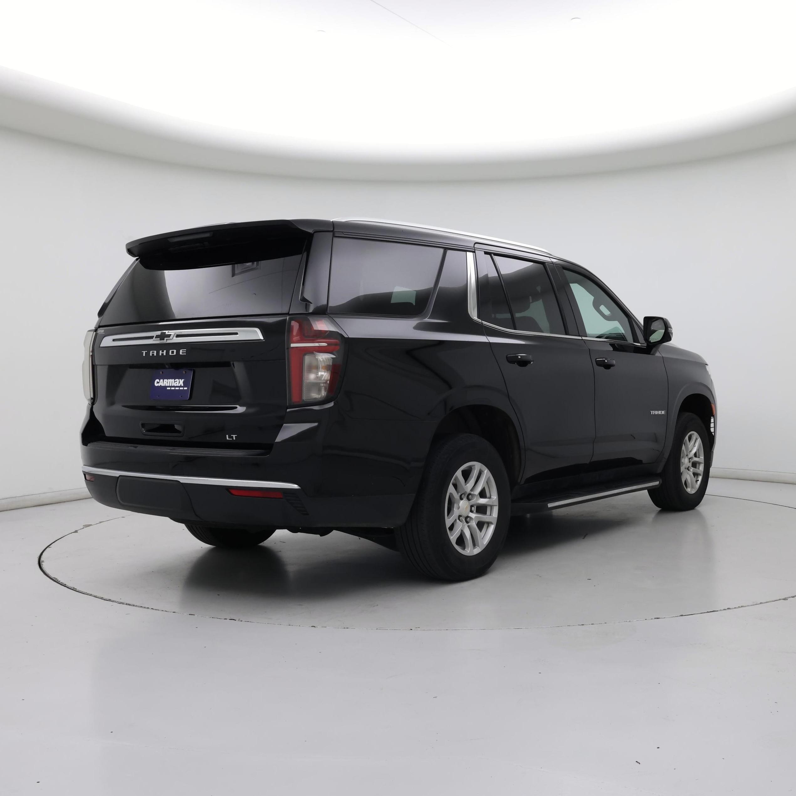Thumbnail: 2023 Chevrolet Tahoe - 8