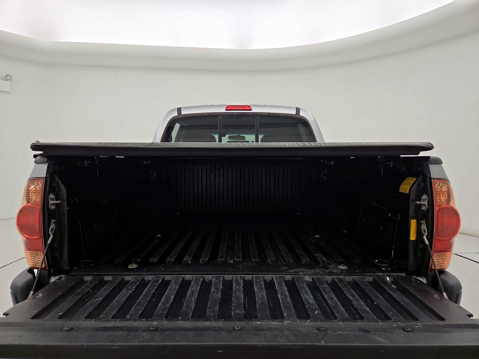 Thumbnail: 2015 Toyota Tacoma - 19
