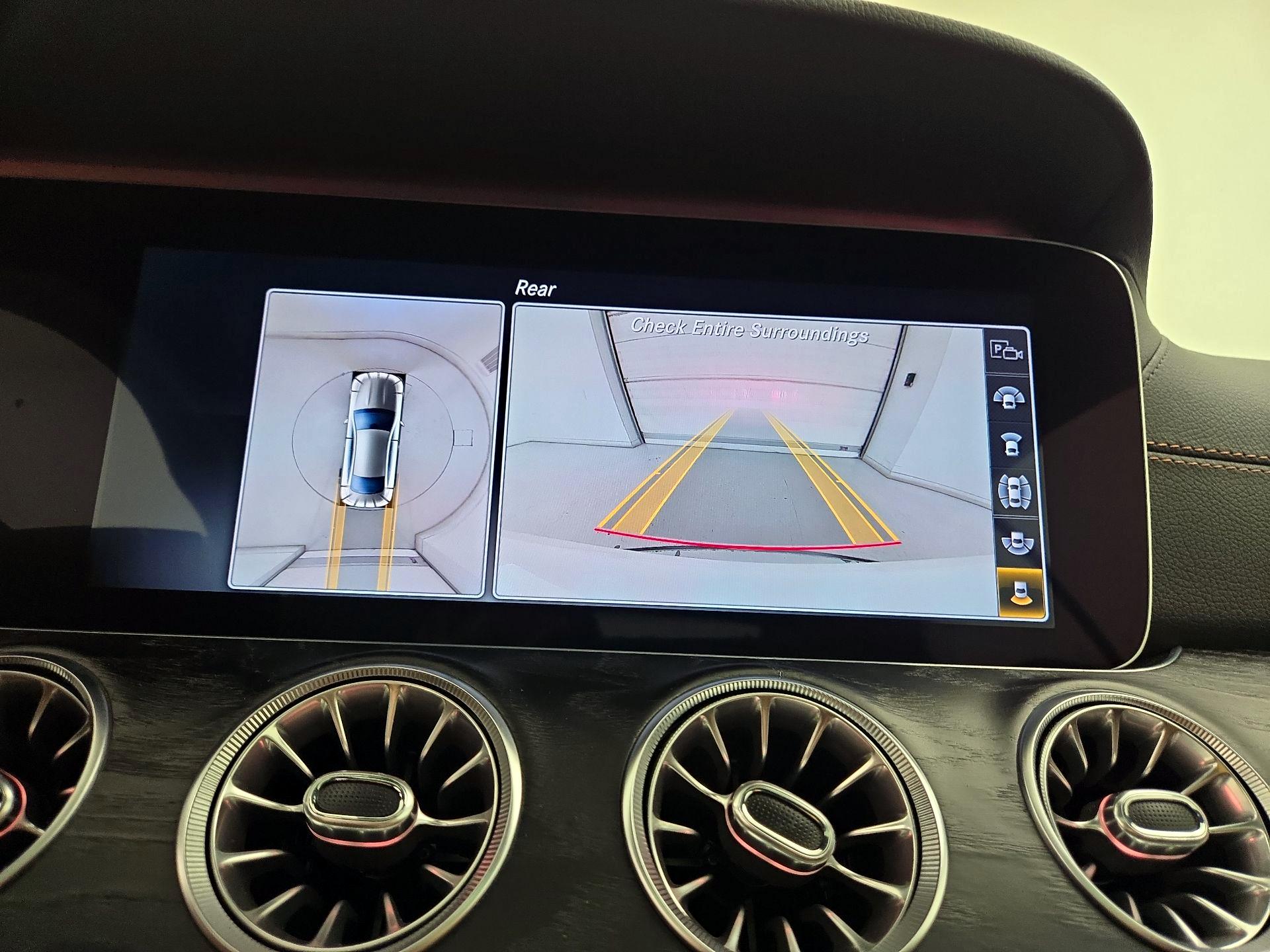 Thumbnail: 2019 Mercedes-Benz E-Class - 15
