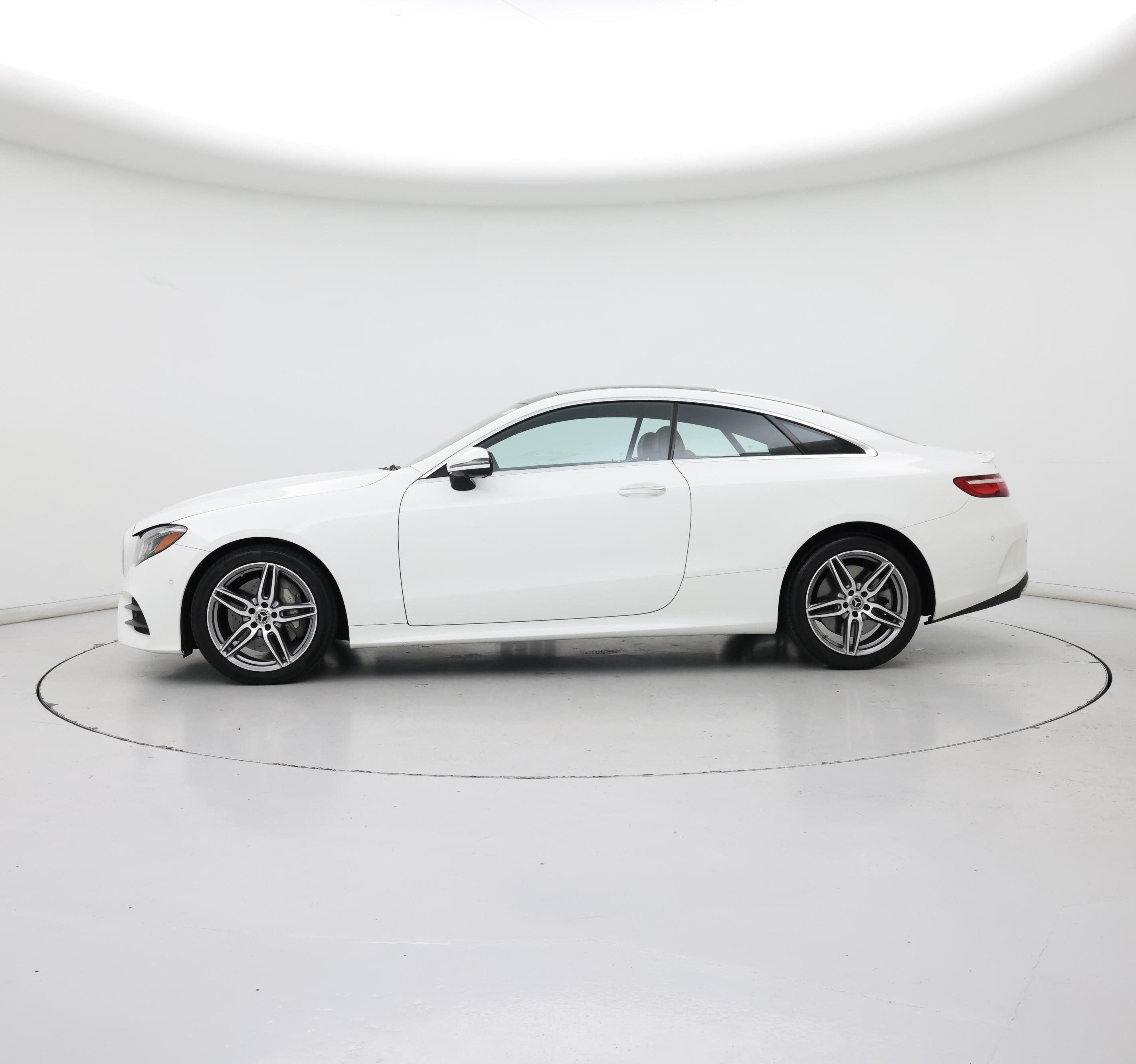 Thumbnail: 2019 Mercedes-Benz E-Class - 3