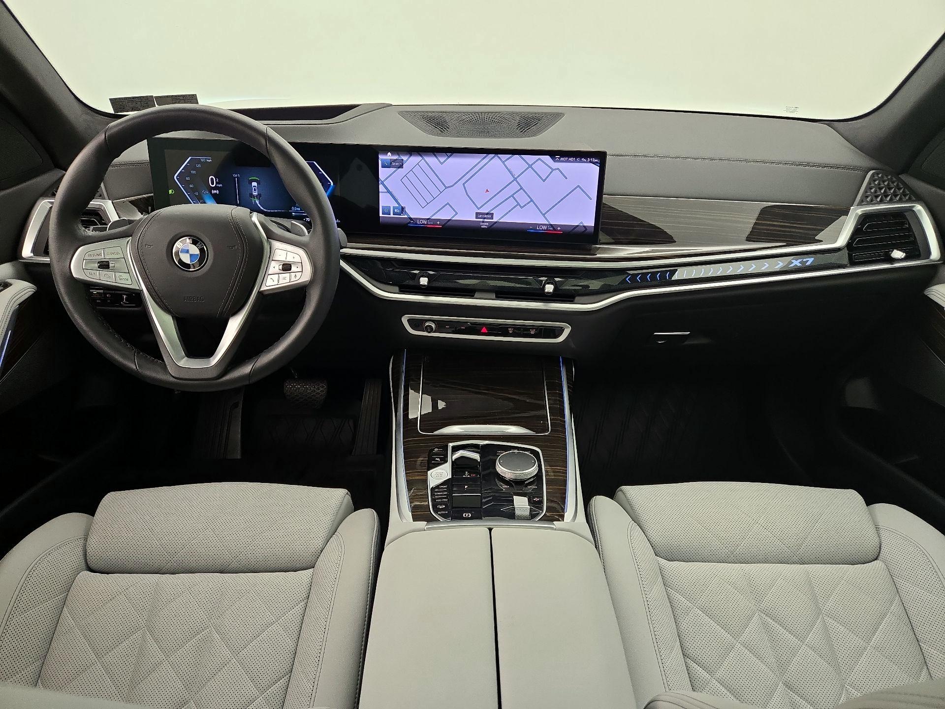 Thumbnail: 2023 BMW X7 - 9