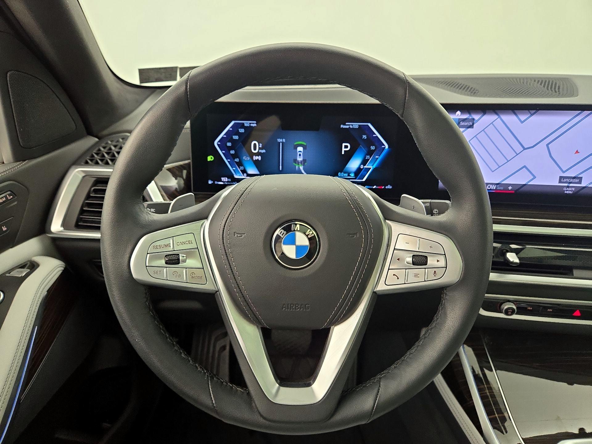 Thumbnail: 2023 BMW X7 - 10