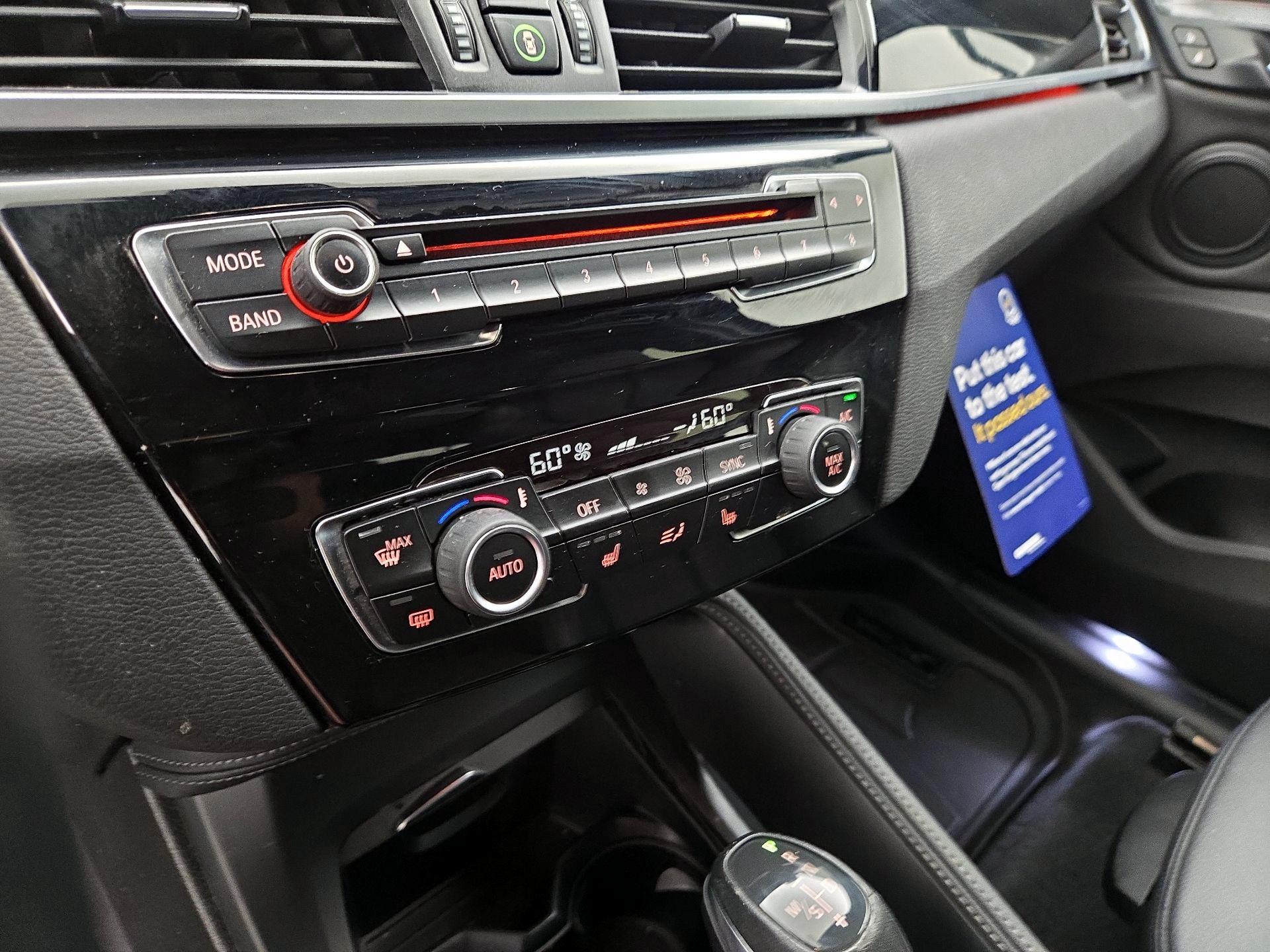 Thumbnail: 2018 BMW X1 - 17