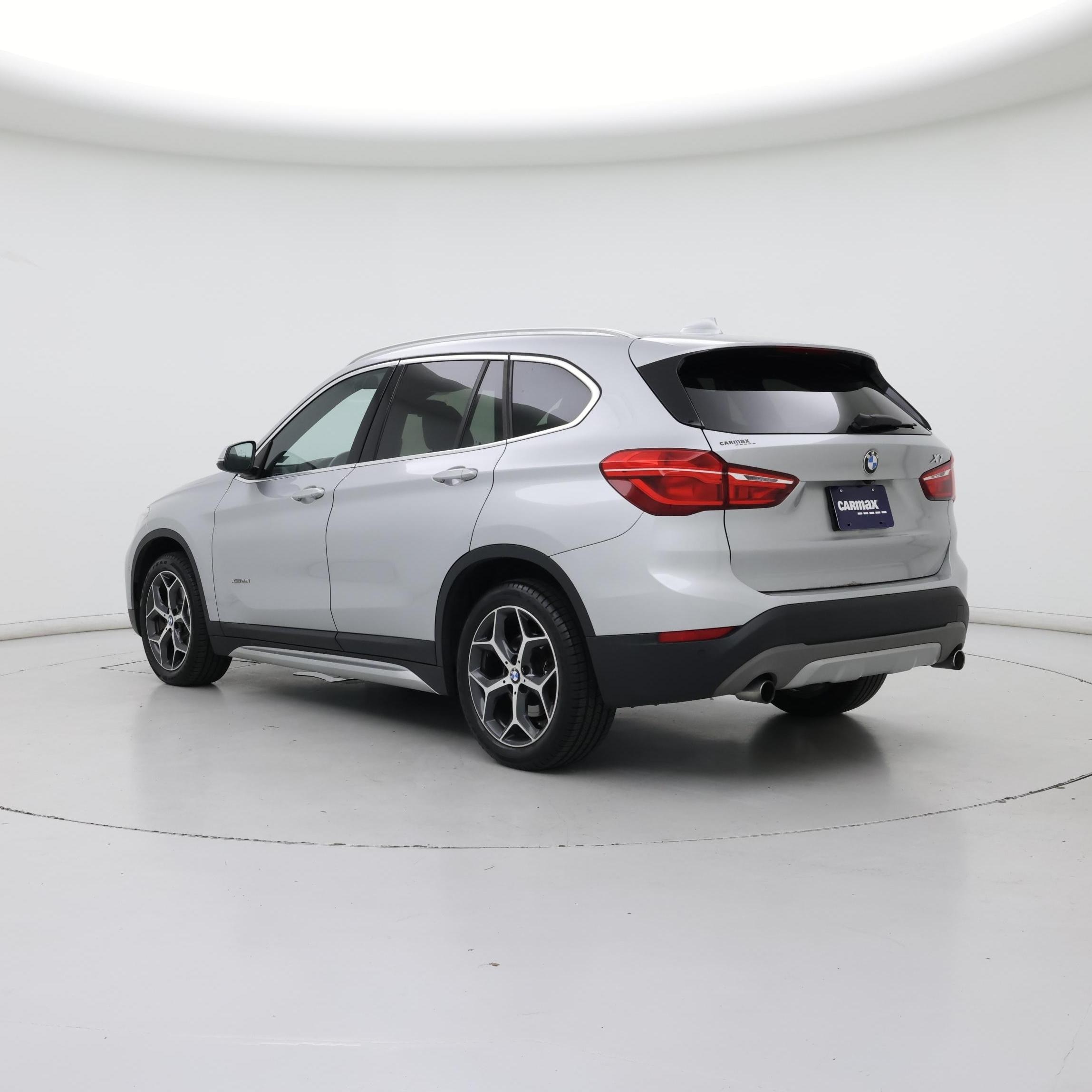 Thumbnail: 2018 BMW X1 - 2
