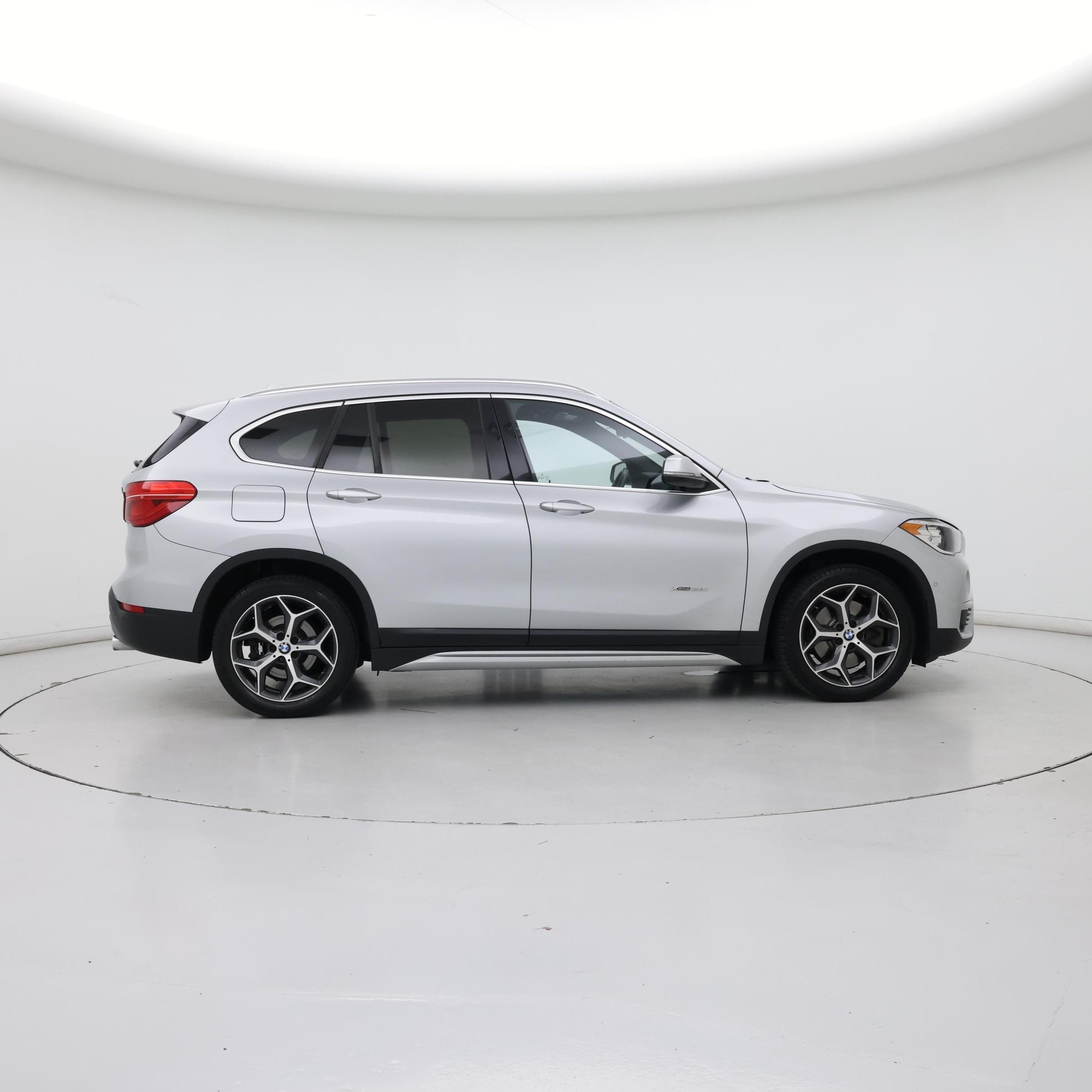 Thumbnail: 2018 BMW X1 - 7