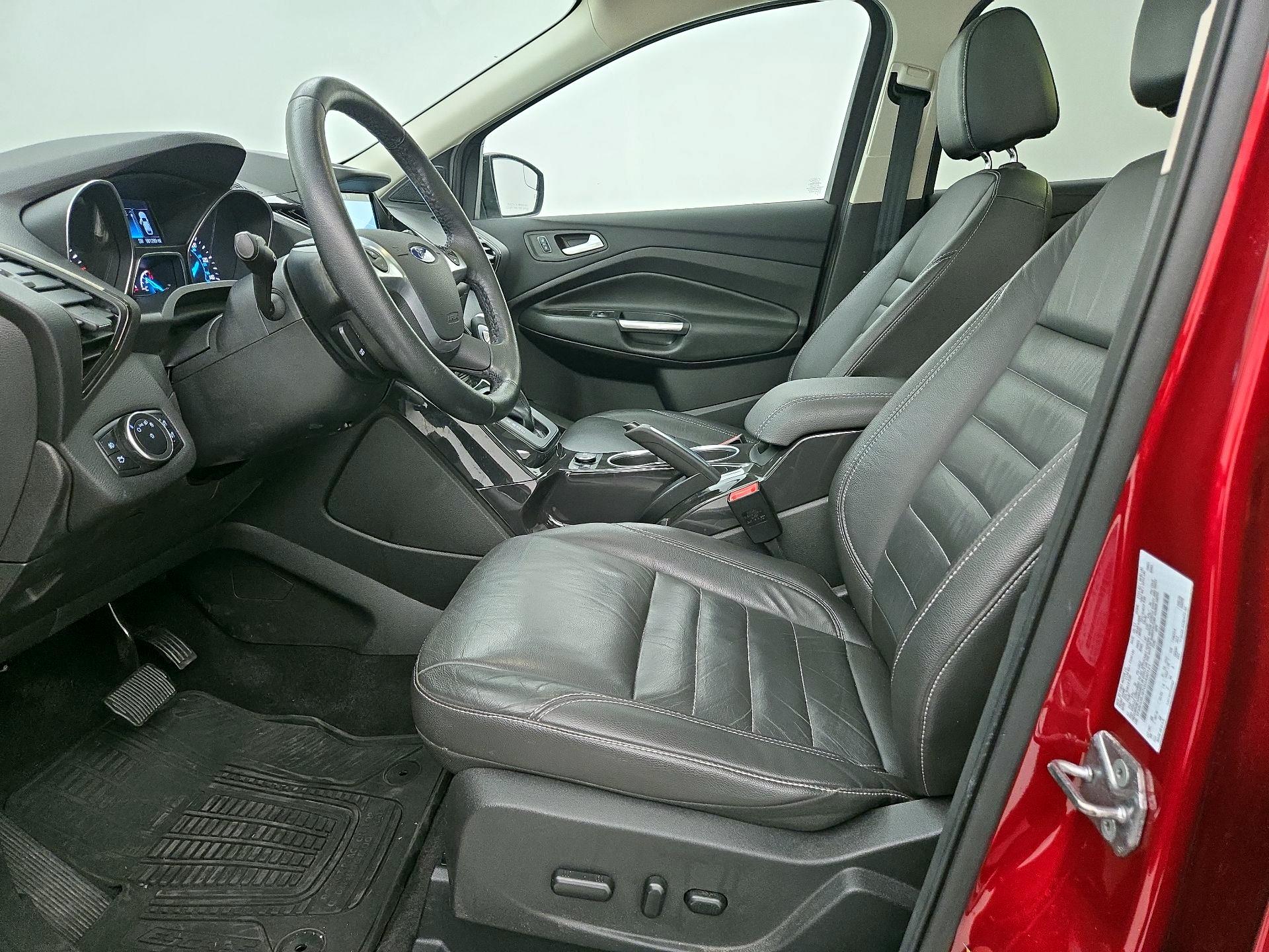 Thumbnail: 2016 Ford Escape - 11