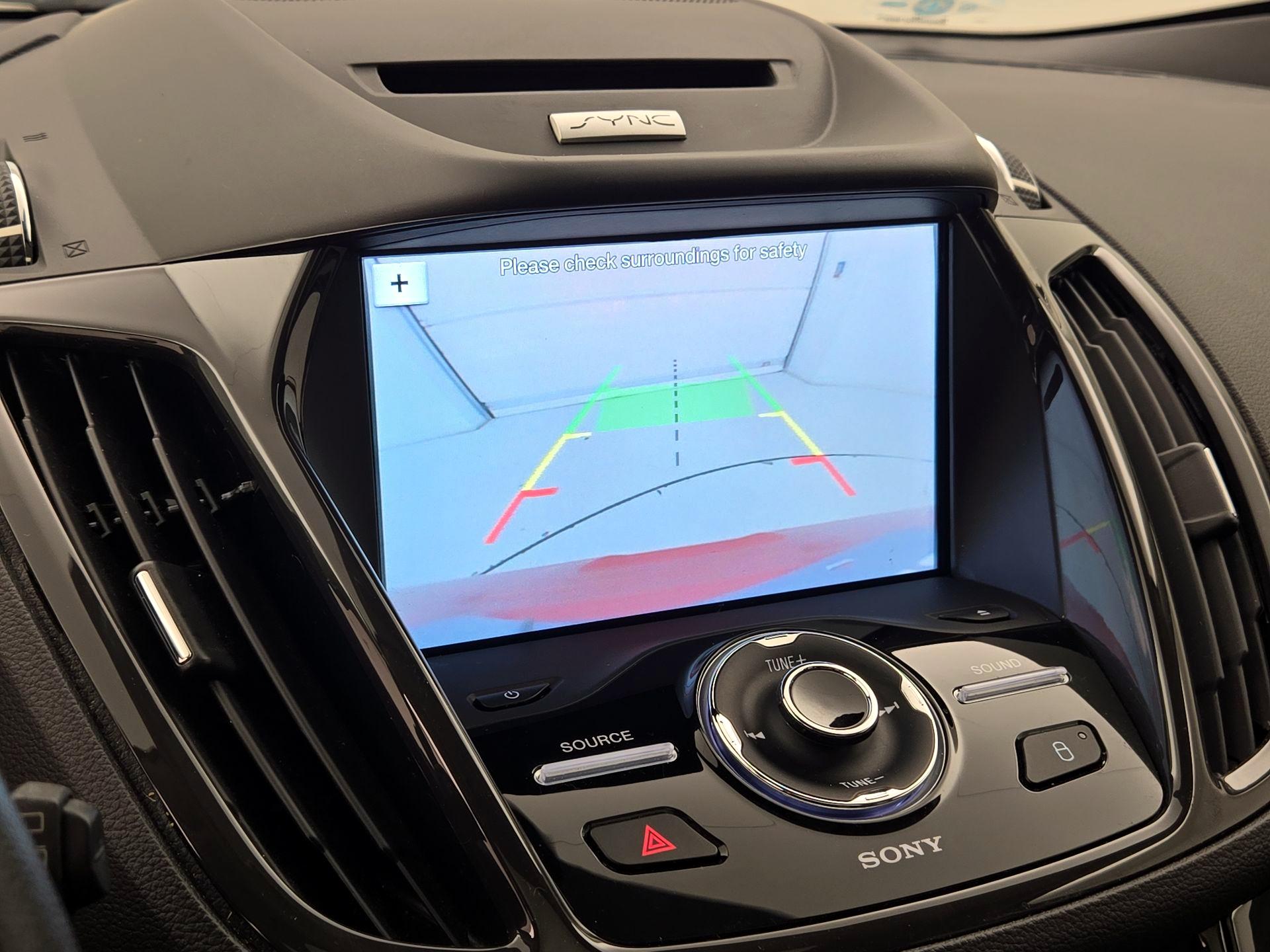 Thumbnail: 2016 Ford Escape - 15