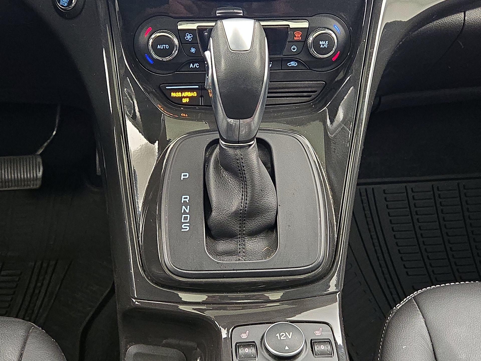 Thumbnail: 2016 Ford Escape - 18