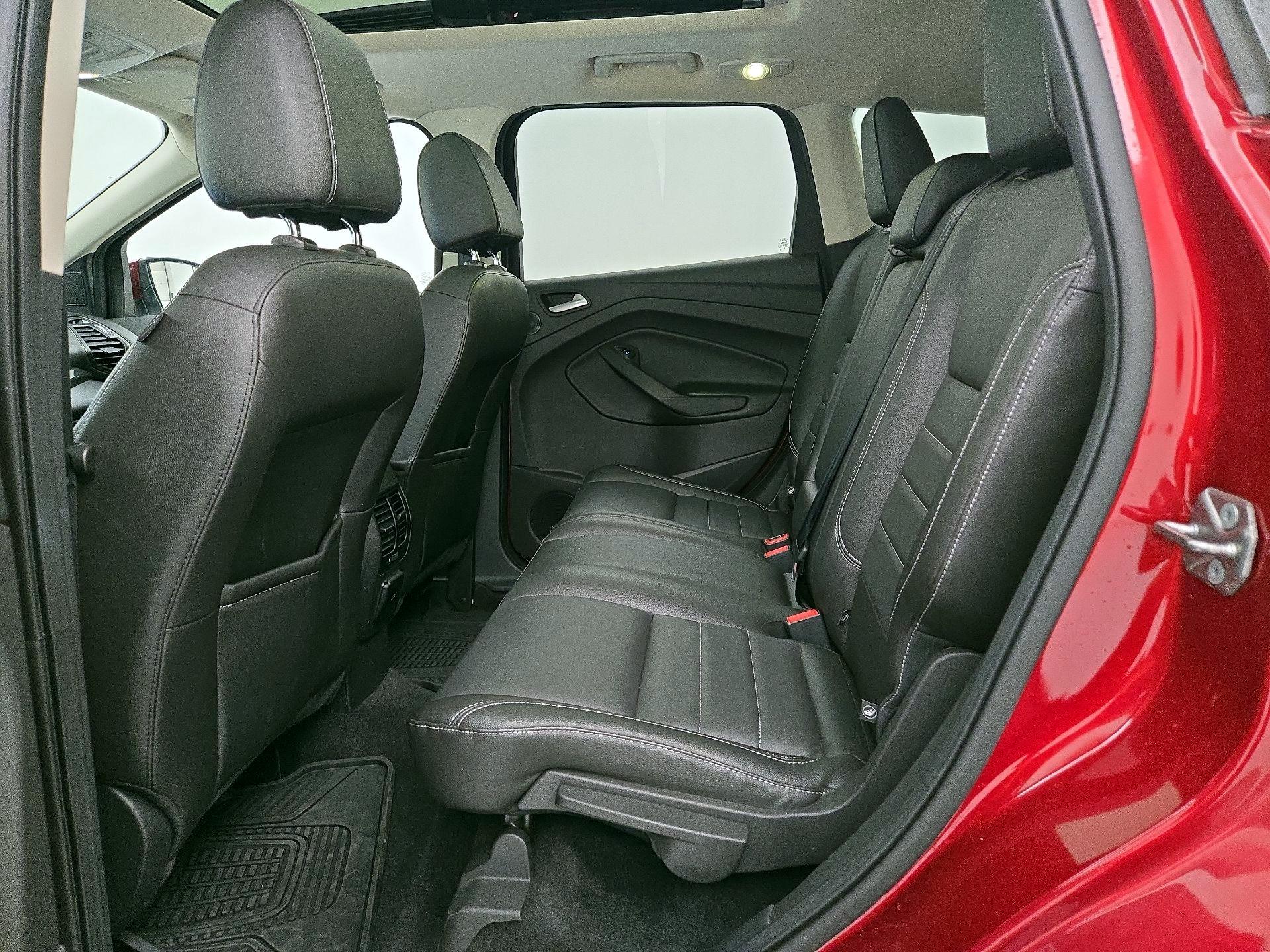 Thumbnail: 2016 Ford Escape - 20