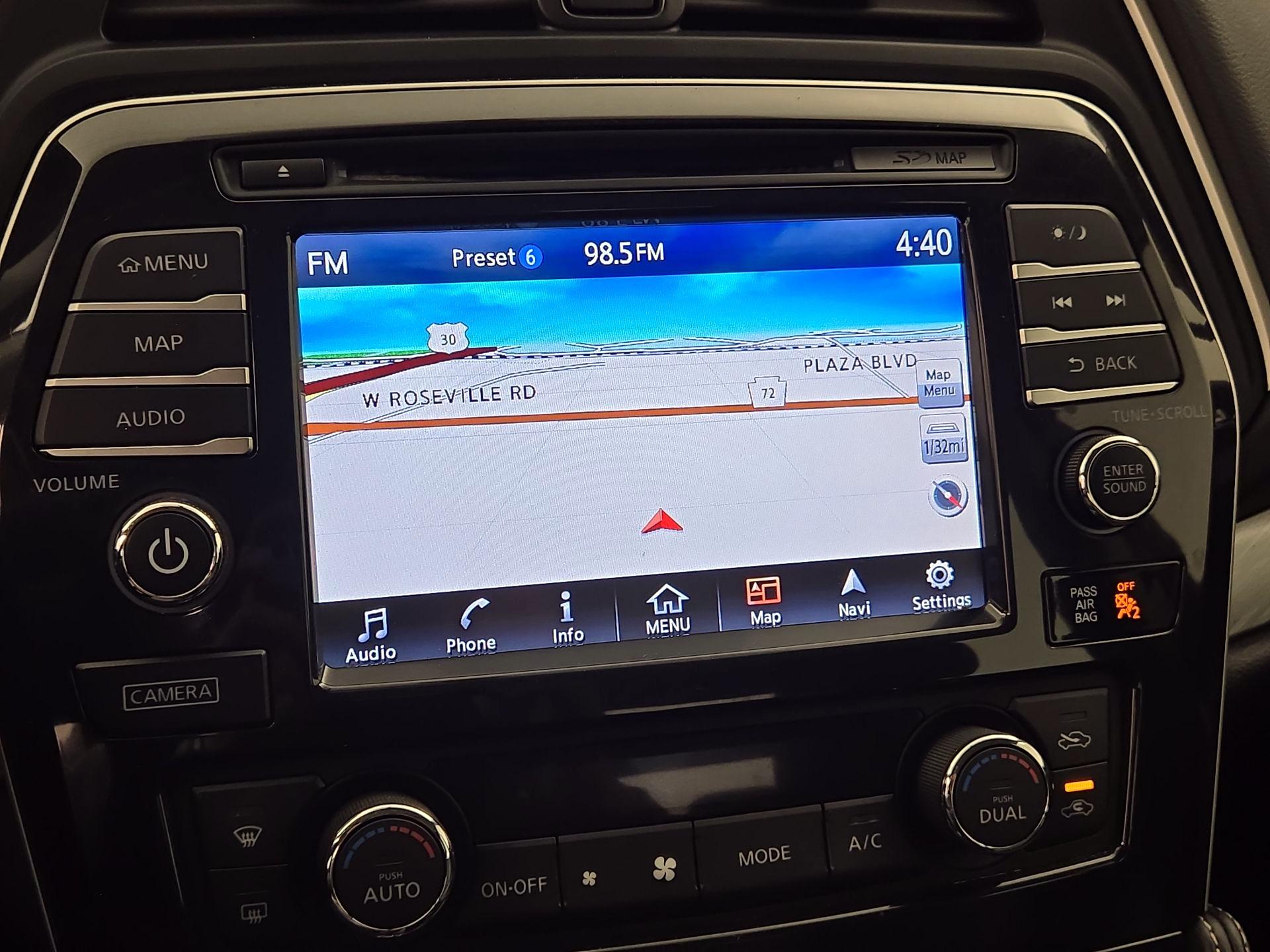 Thumbnail: 2016 Nissan Maxima - 14