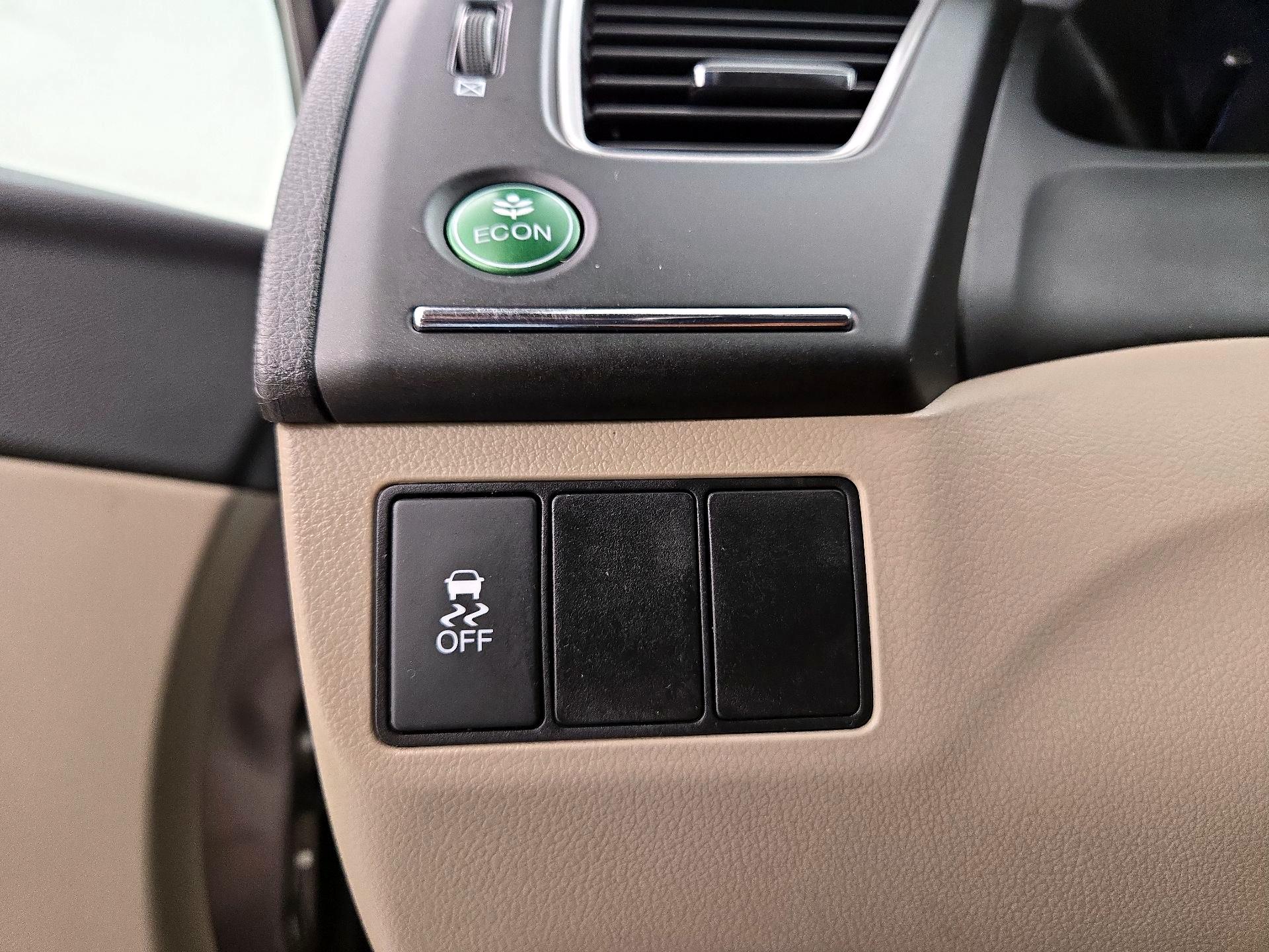 Thumbnail: 2014 Honda Civic - 13