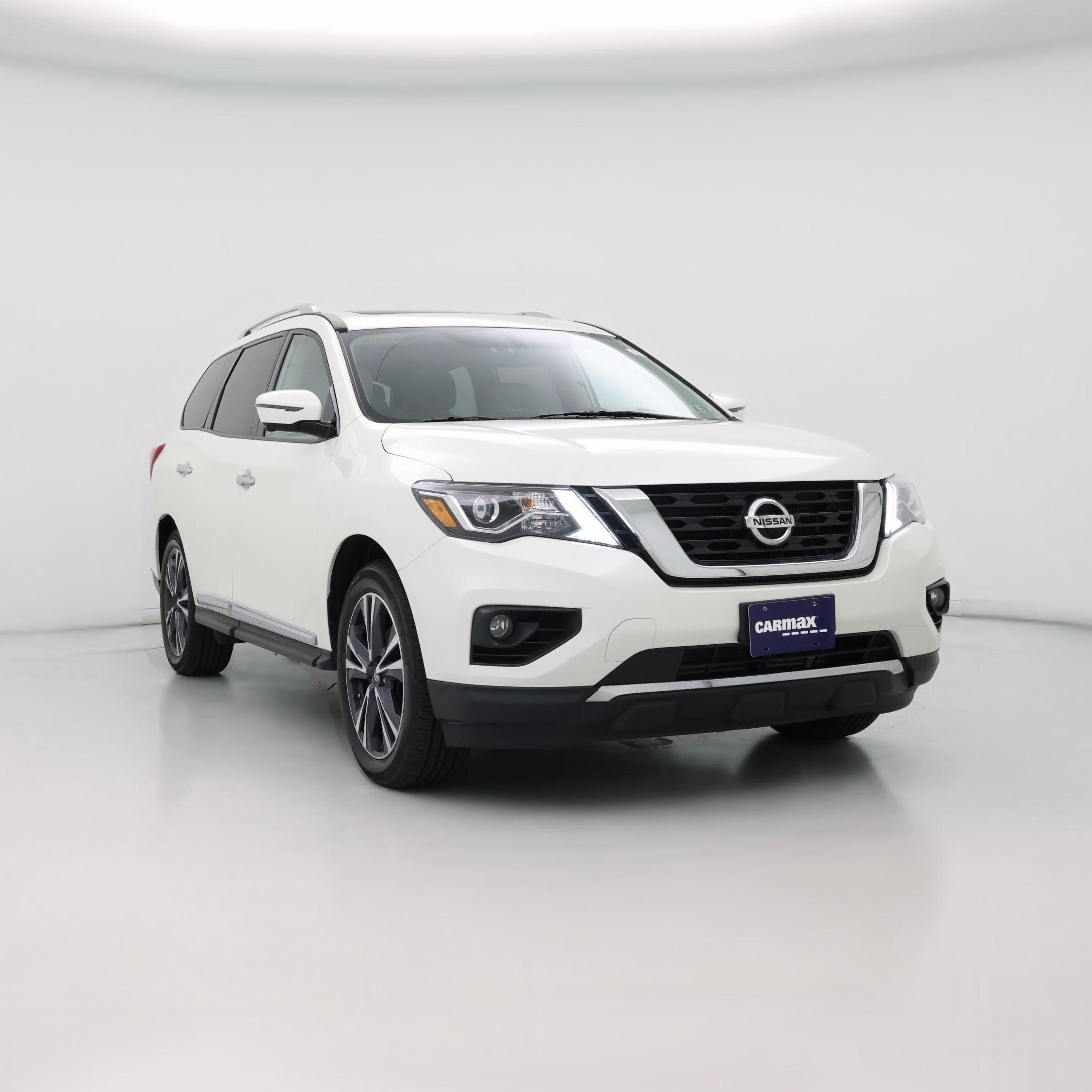 Thumbnail: 2017 Nissan Pathfinder - 1