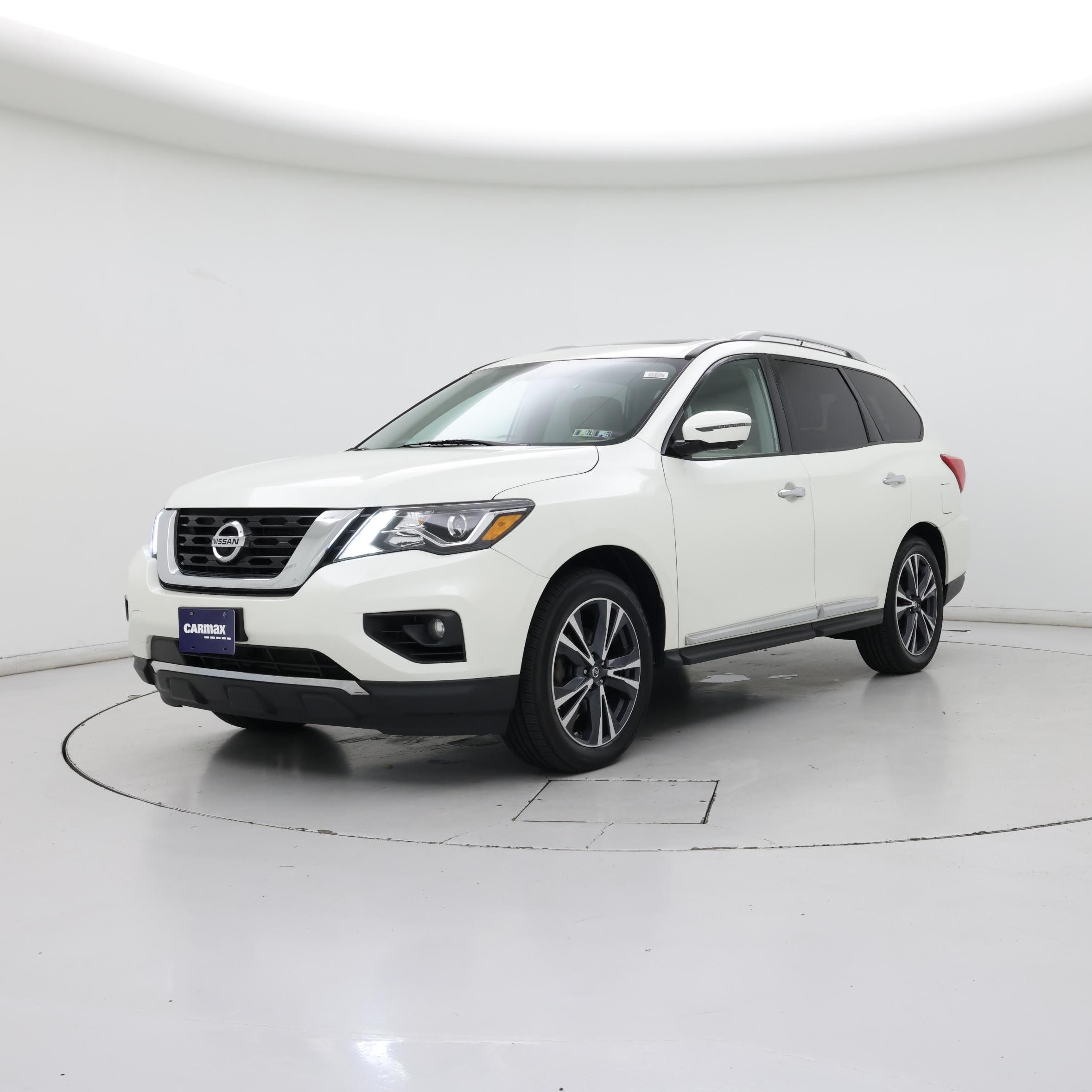 Thumbnail: 2017 Nissan Pathfinder - 4