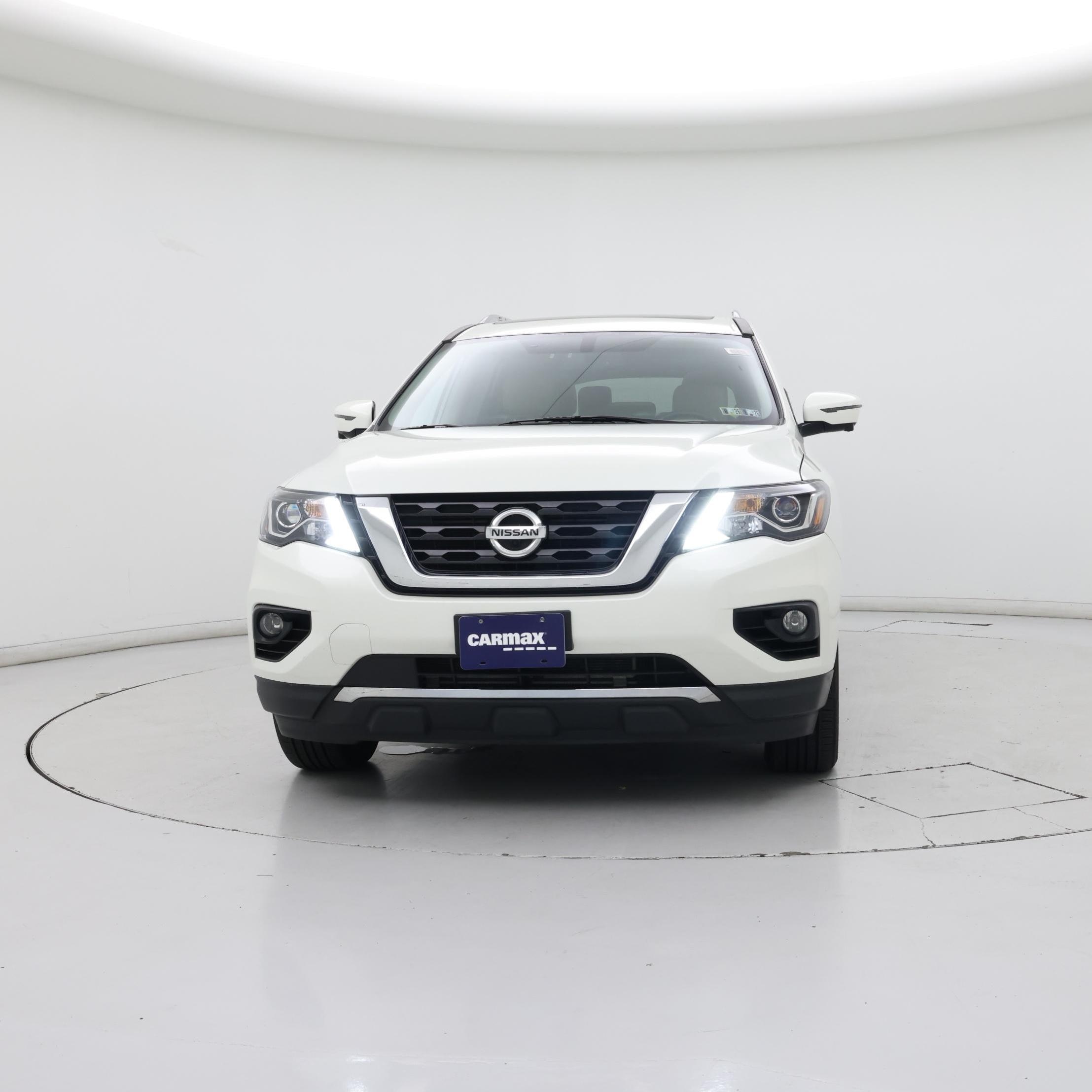 Thumbnail: 2017 Nissan Pathfinder - 5