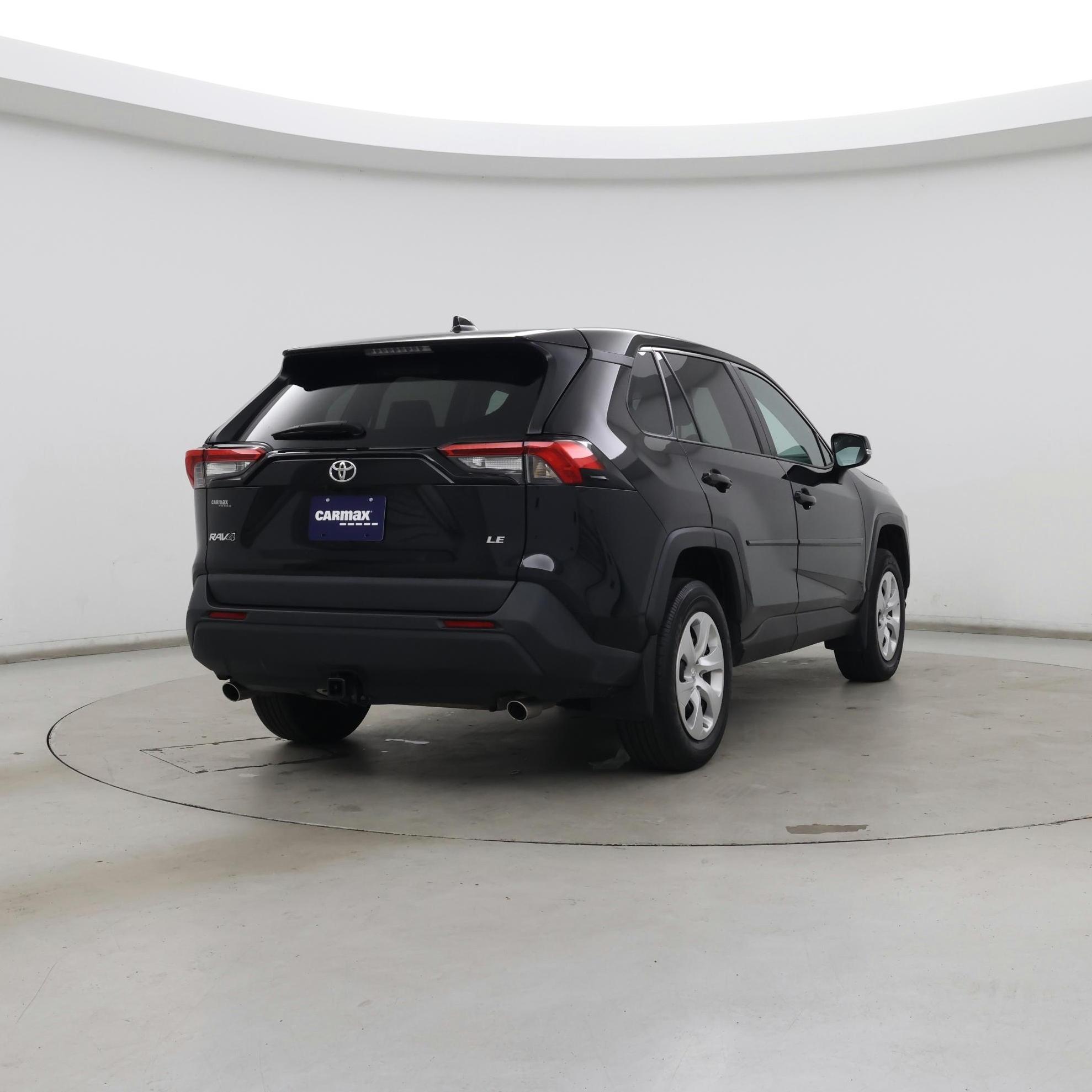 Thumbnail: 2023 Toyota RAV4 - 8