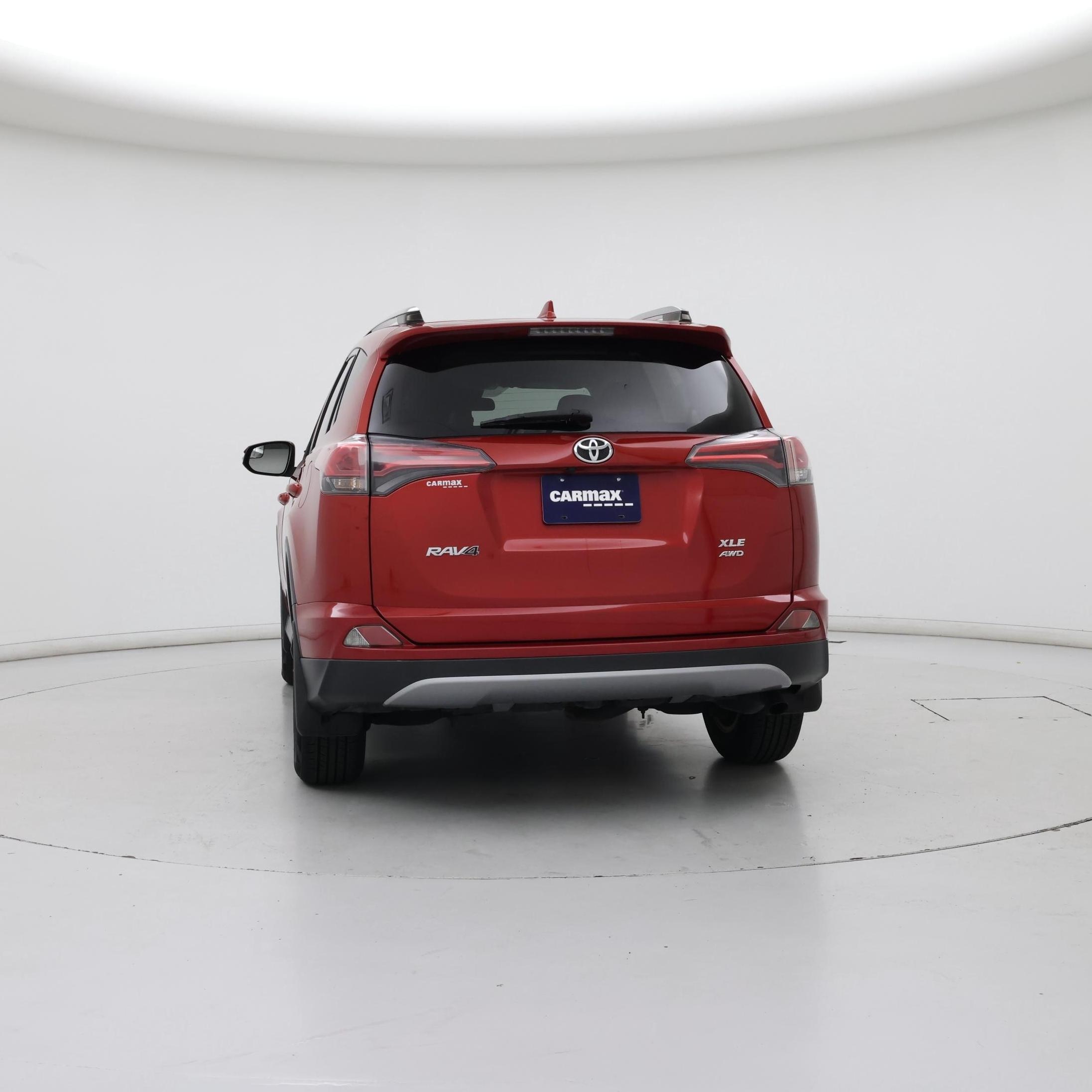 Thumbnail: 2017 Toyota RAV4 - 6