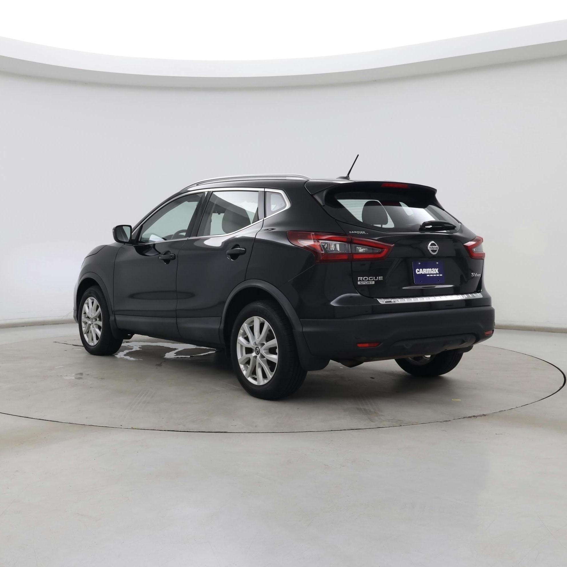 Thumbnail: 2020 Nissan Rogue Sport - 2