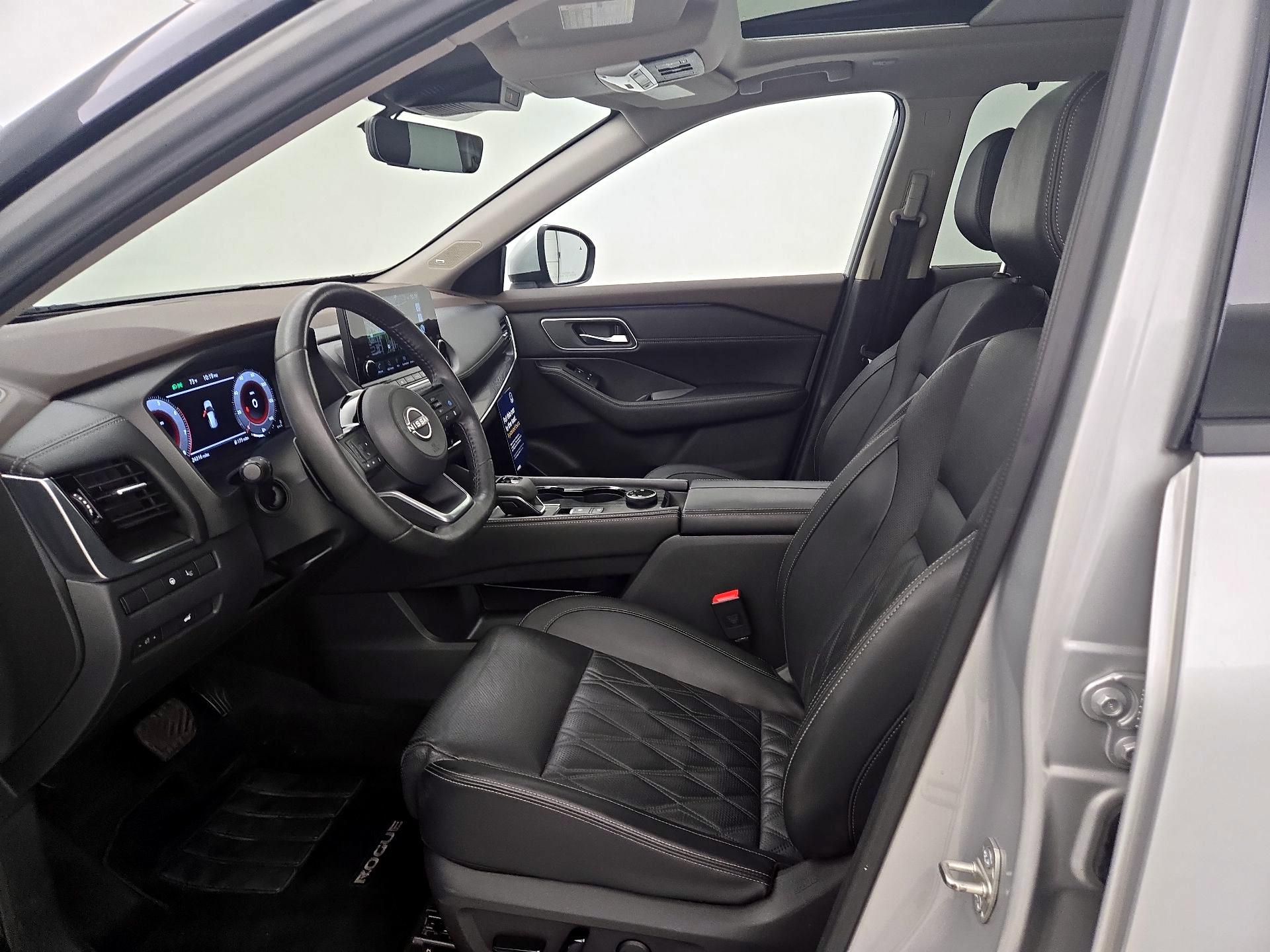 Thumbnail: 2022 Nissan Rogue - 11