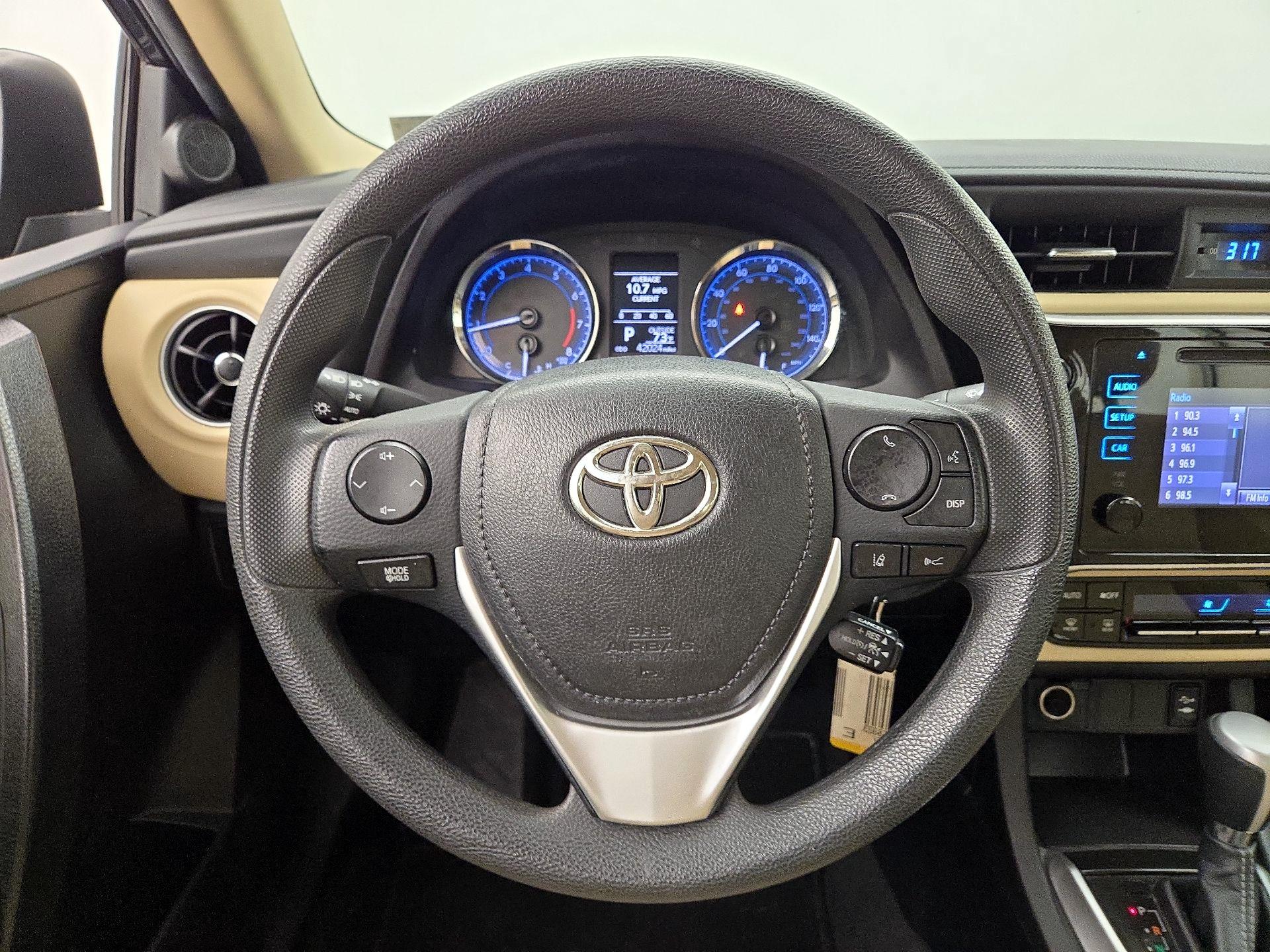 Thumbnail: 2019 Toyota Corolla - 10