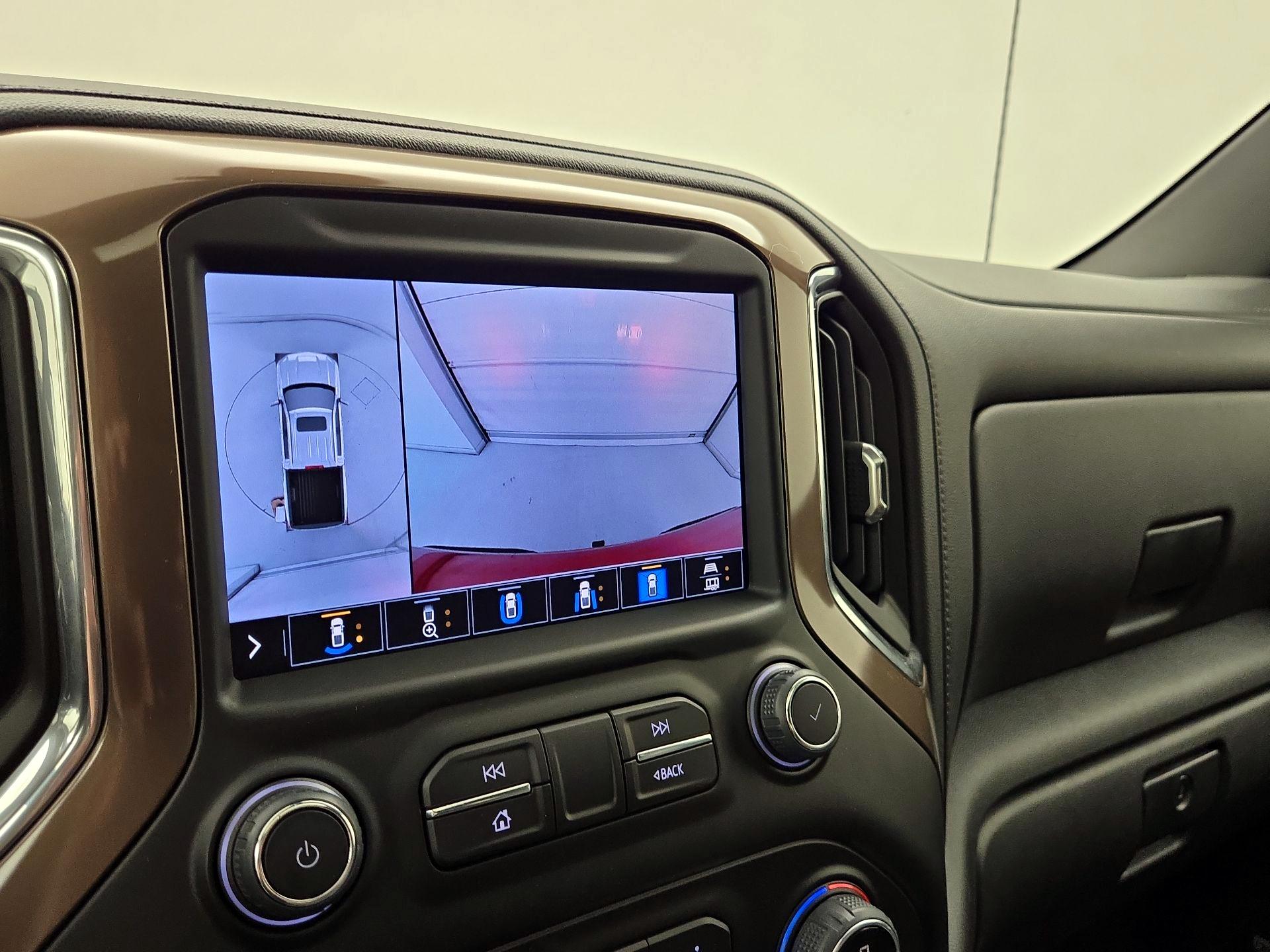 Thumbnail: 2022 Chevrolet Silverado 1500 - 14