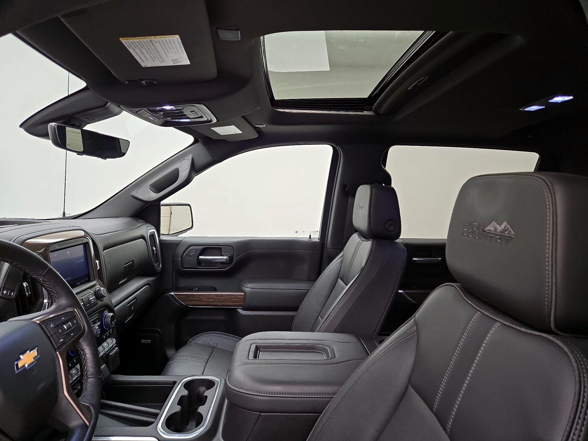 Thumbnail: 2022 Chevrolet Silverado 1500 - 19