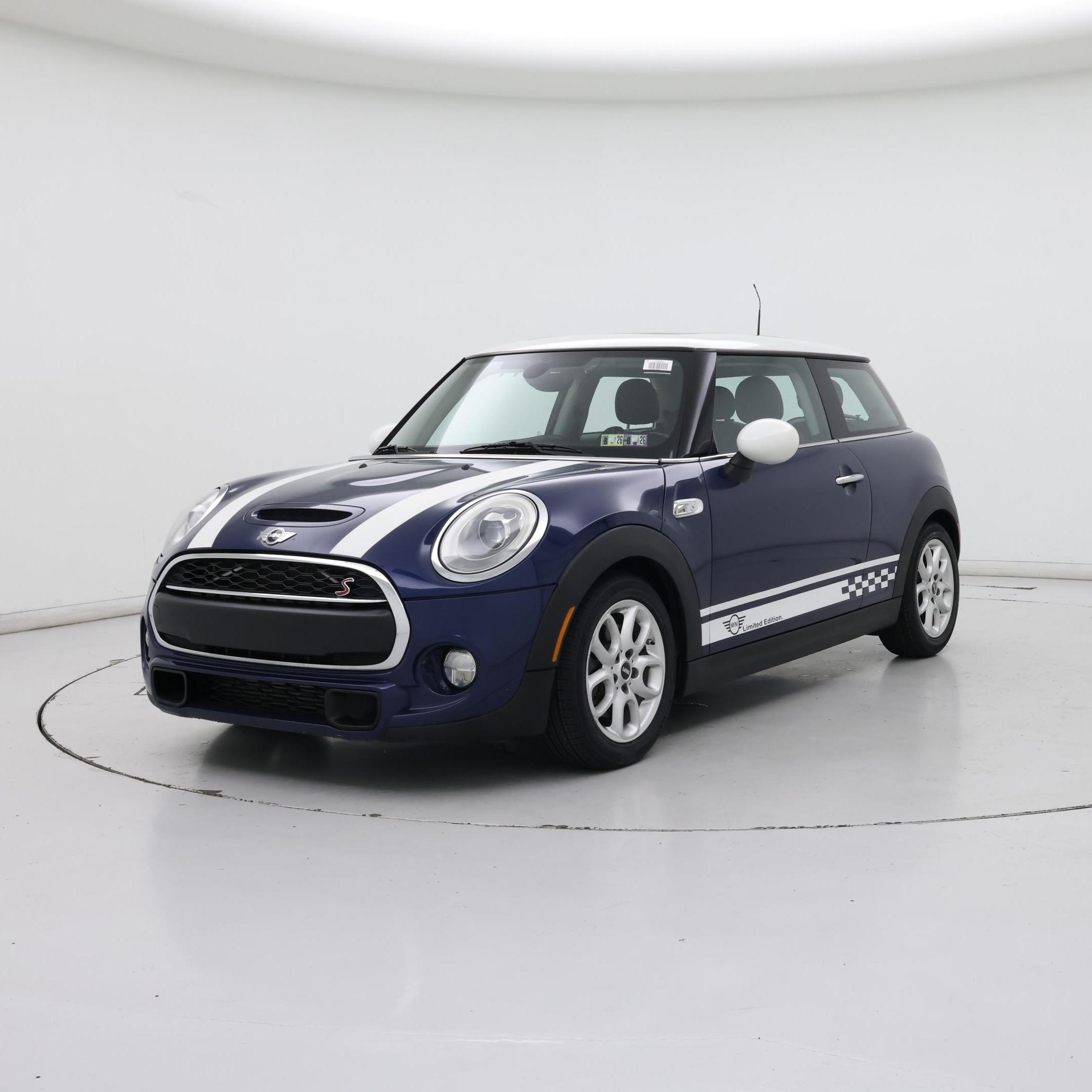 Thumbnail: 2015 MINI Cooper Hardtop - 4