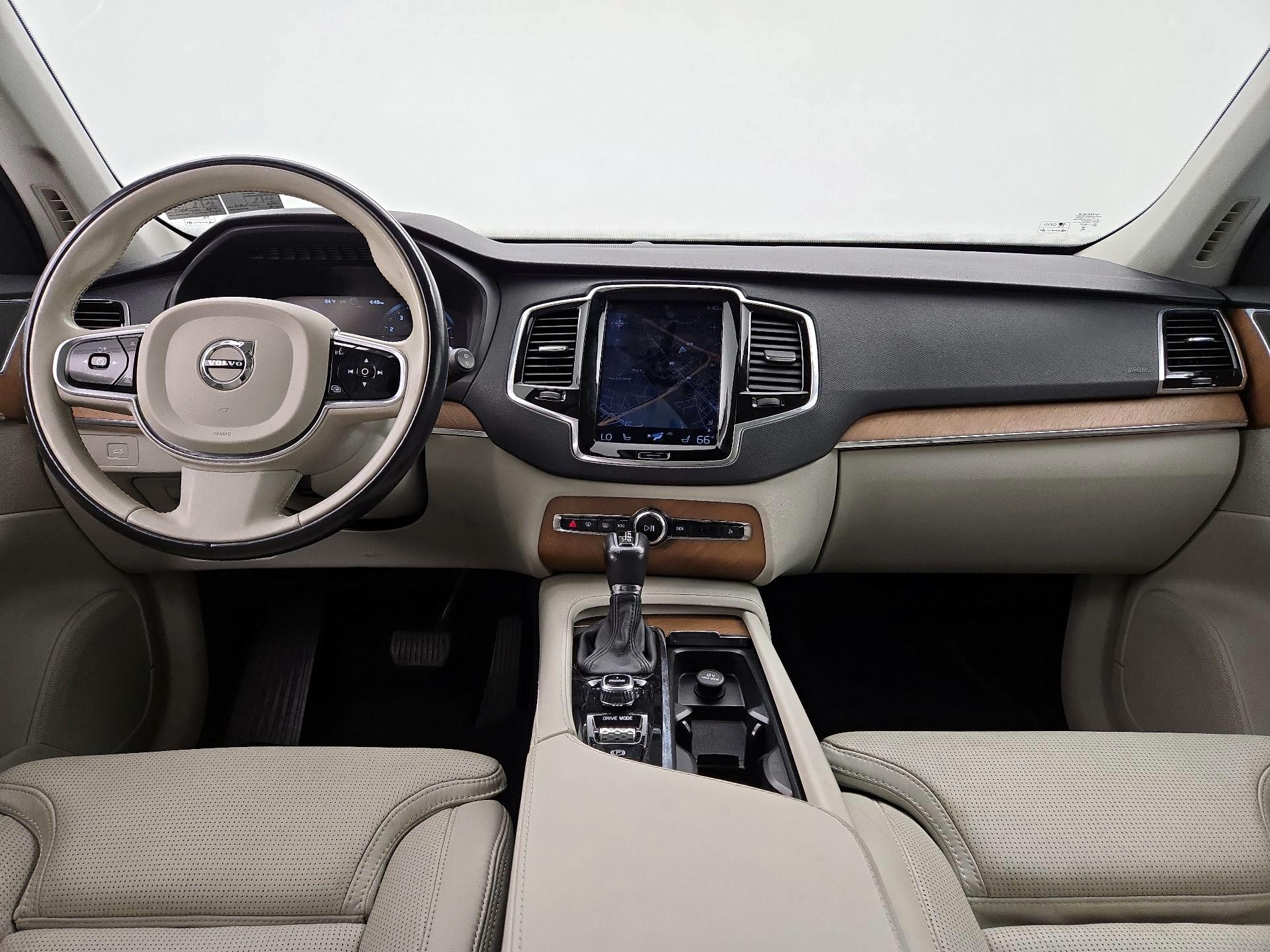 Thumbnail: 2017 Volvo XC90 - 9