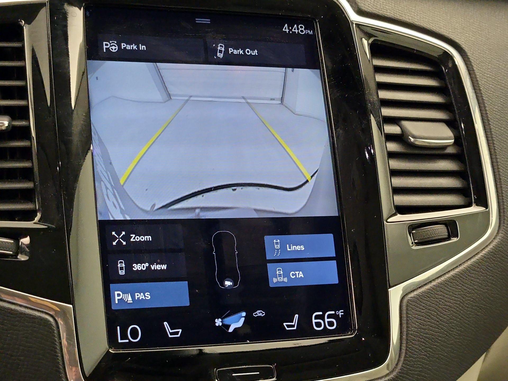 Thumbnail: 2017 Volvo XC90 - 14