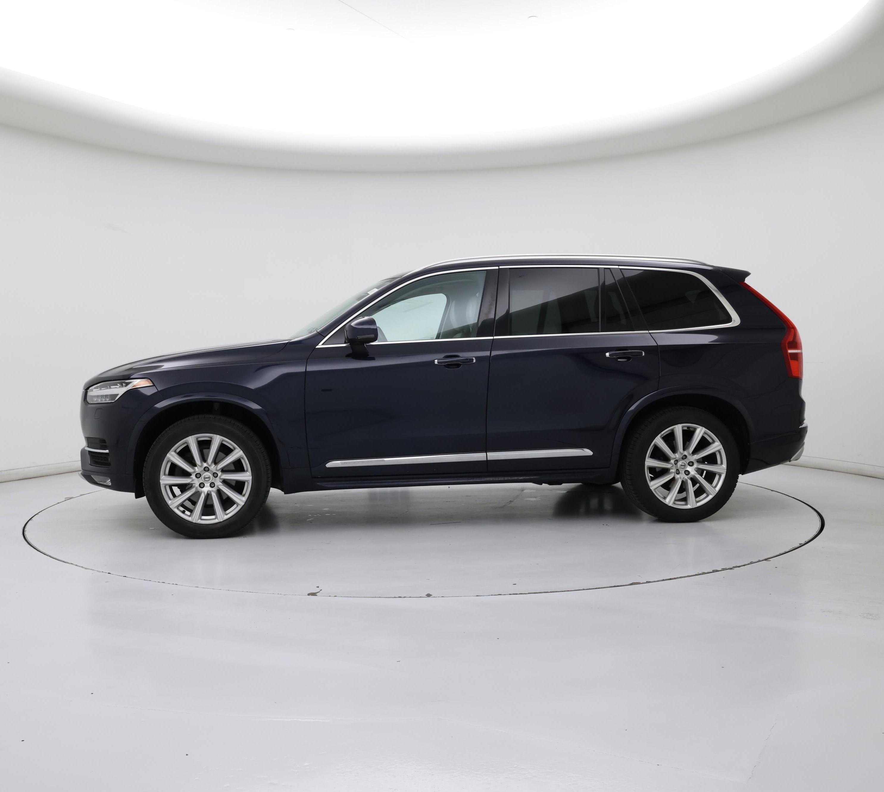 Thumbnail: 2017 Volvo XC90 - 3