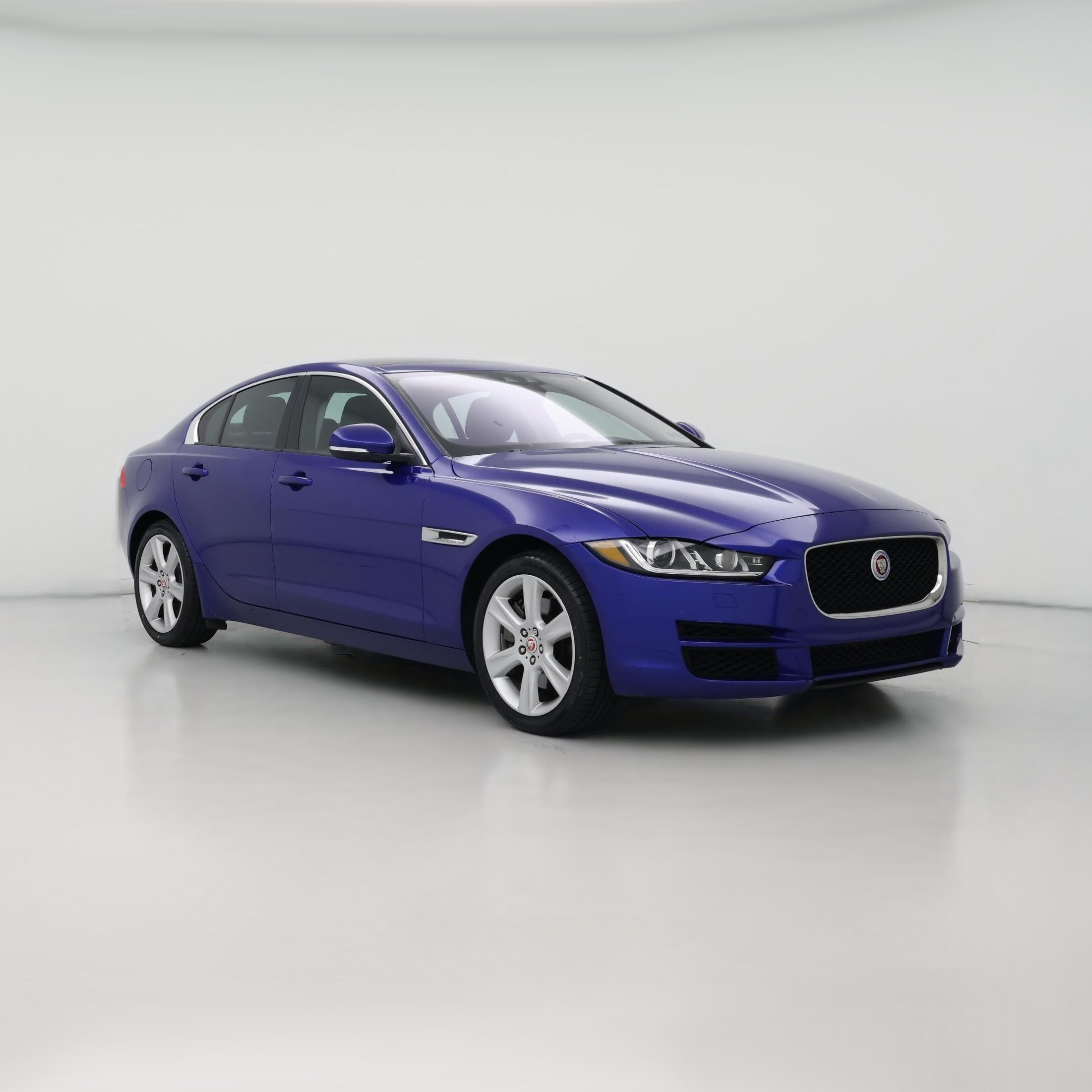 Thumbnail: 2018 Jaguar XE - 1