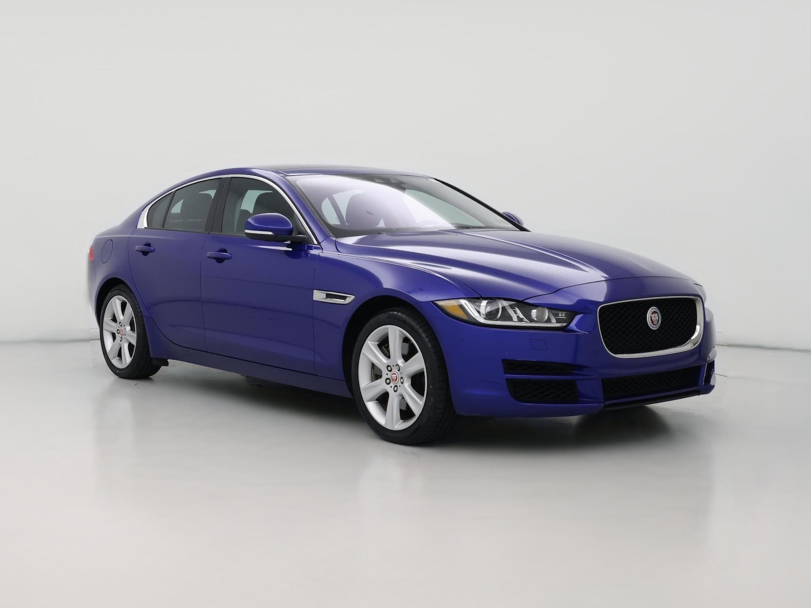 2018 Jaguar XE