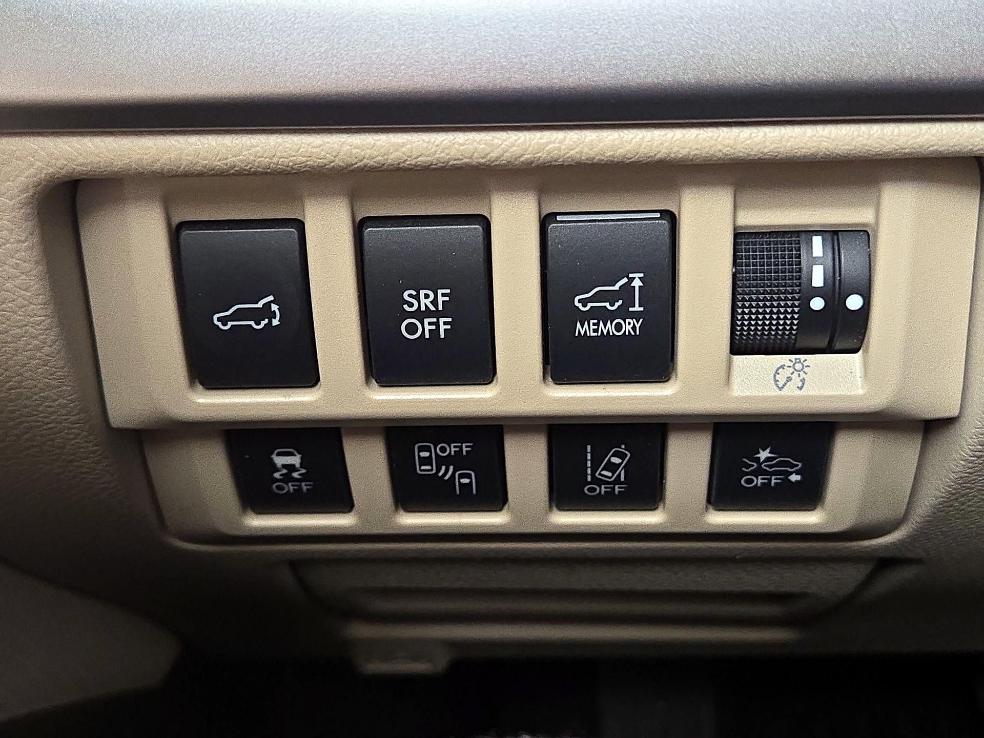 Thumbnail: 2016 Subaru Outback - 13