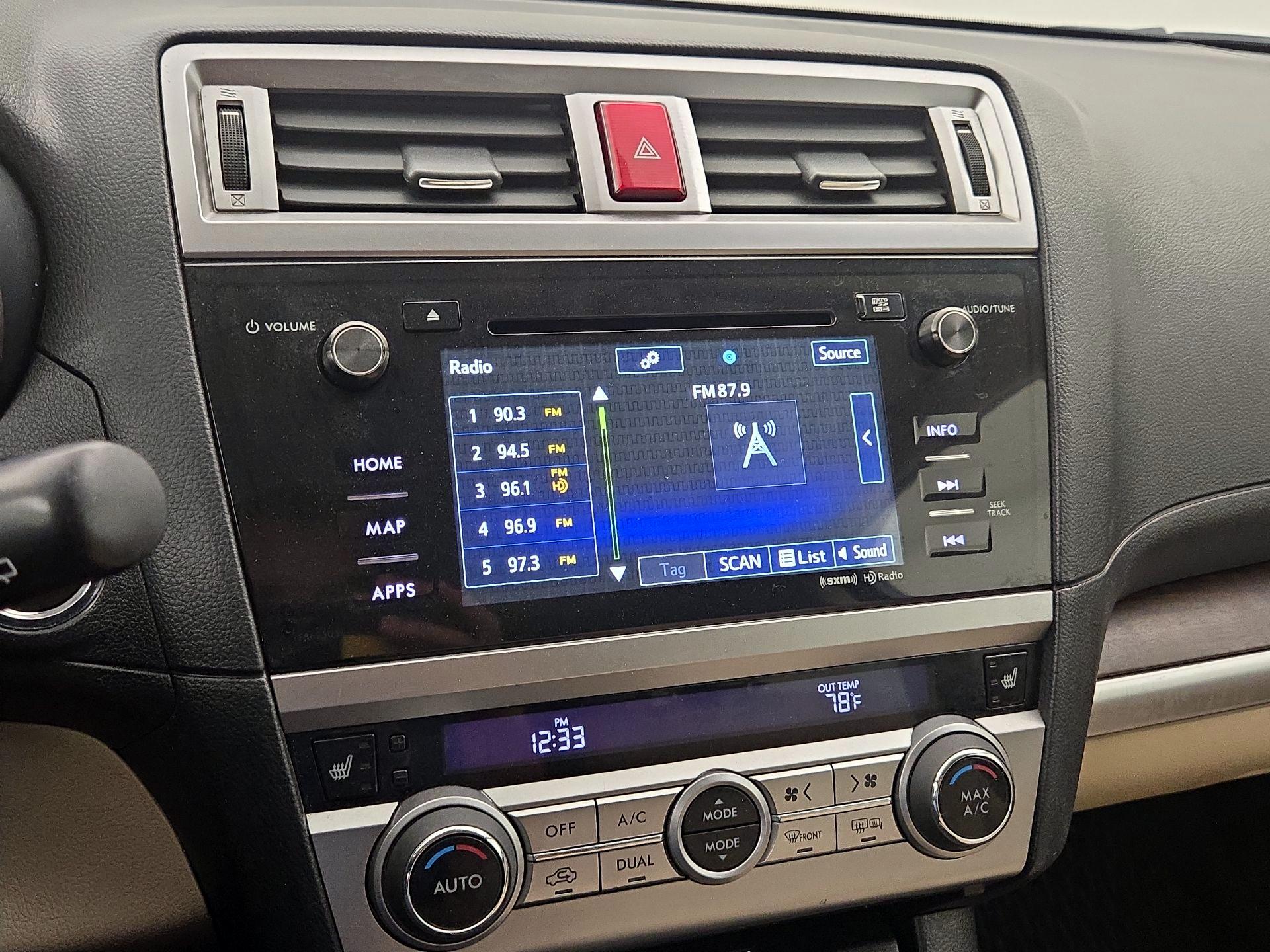 Thumbnail: 2016 Subaru Outback - 16