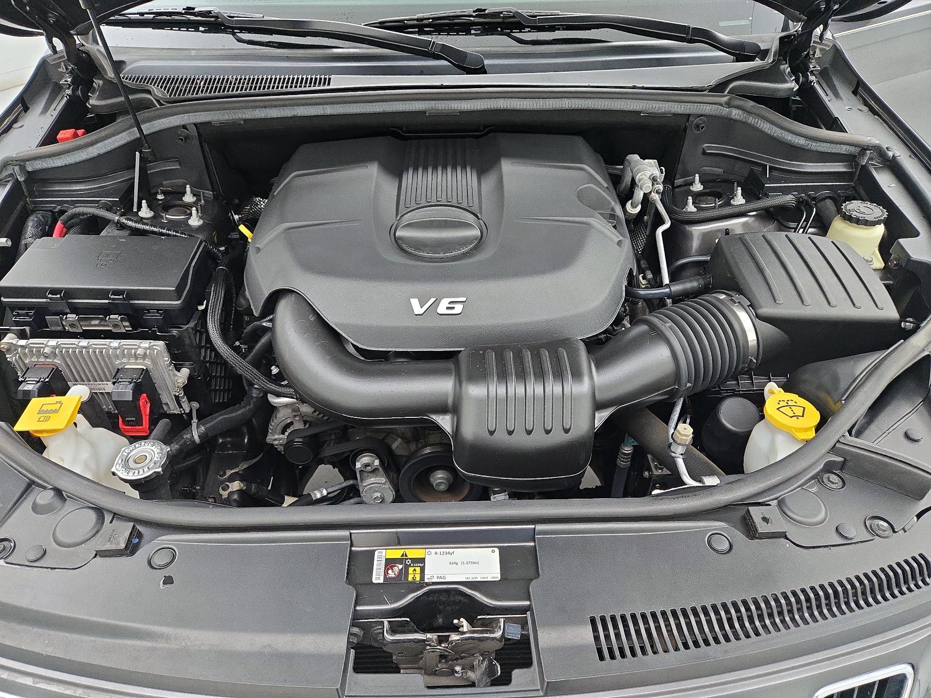 Thumbnail: 2015 Jeep Grand Cherokee - 20