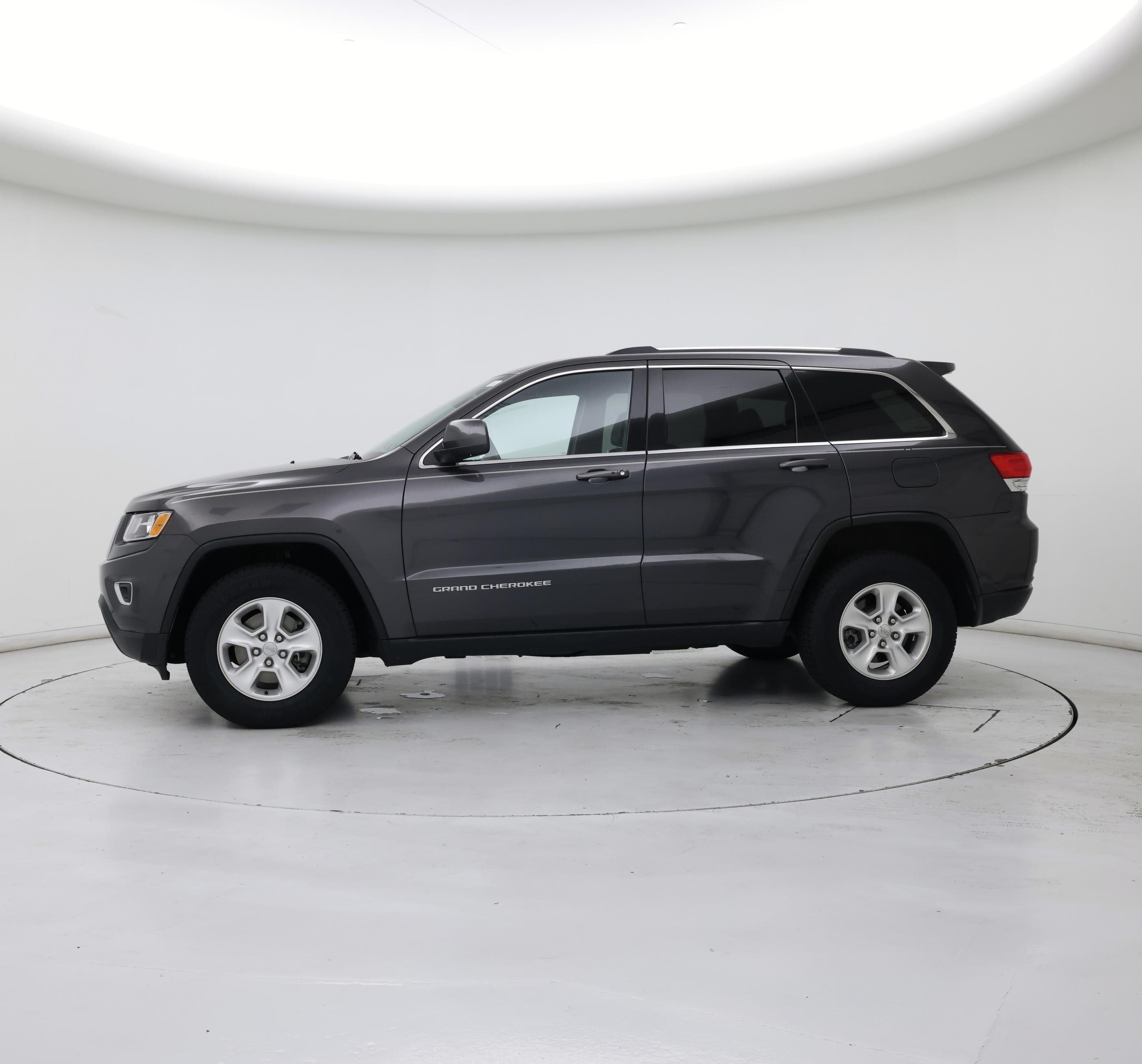 Thumbnail: 2015 Jeep Grand Cherokee - 3