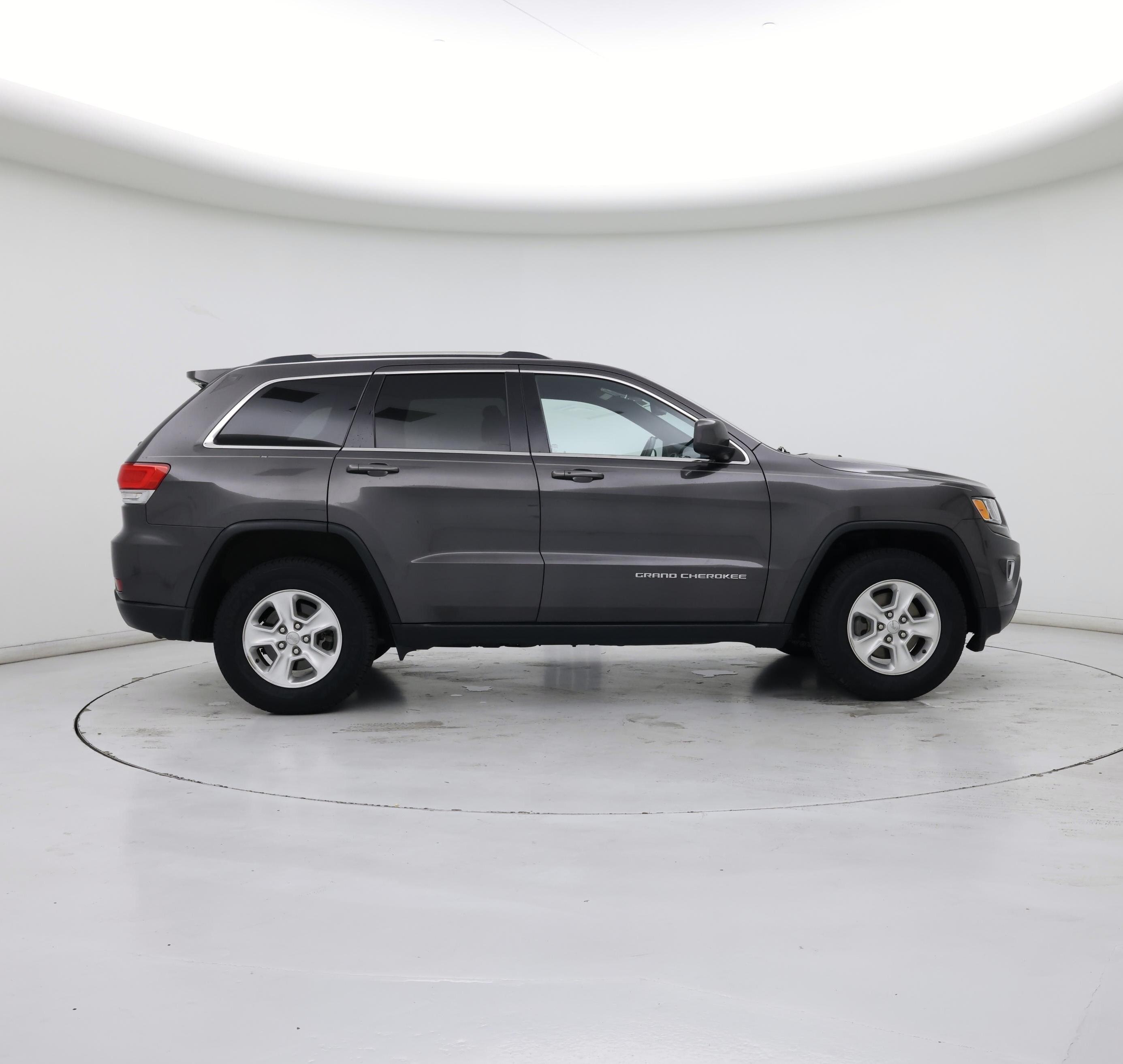 Thumbnail: 2015 Jeep Grand Cherokee - 7