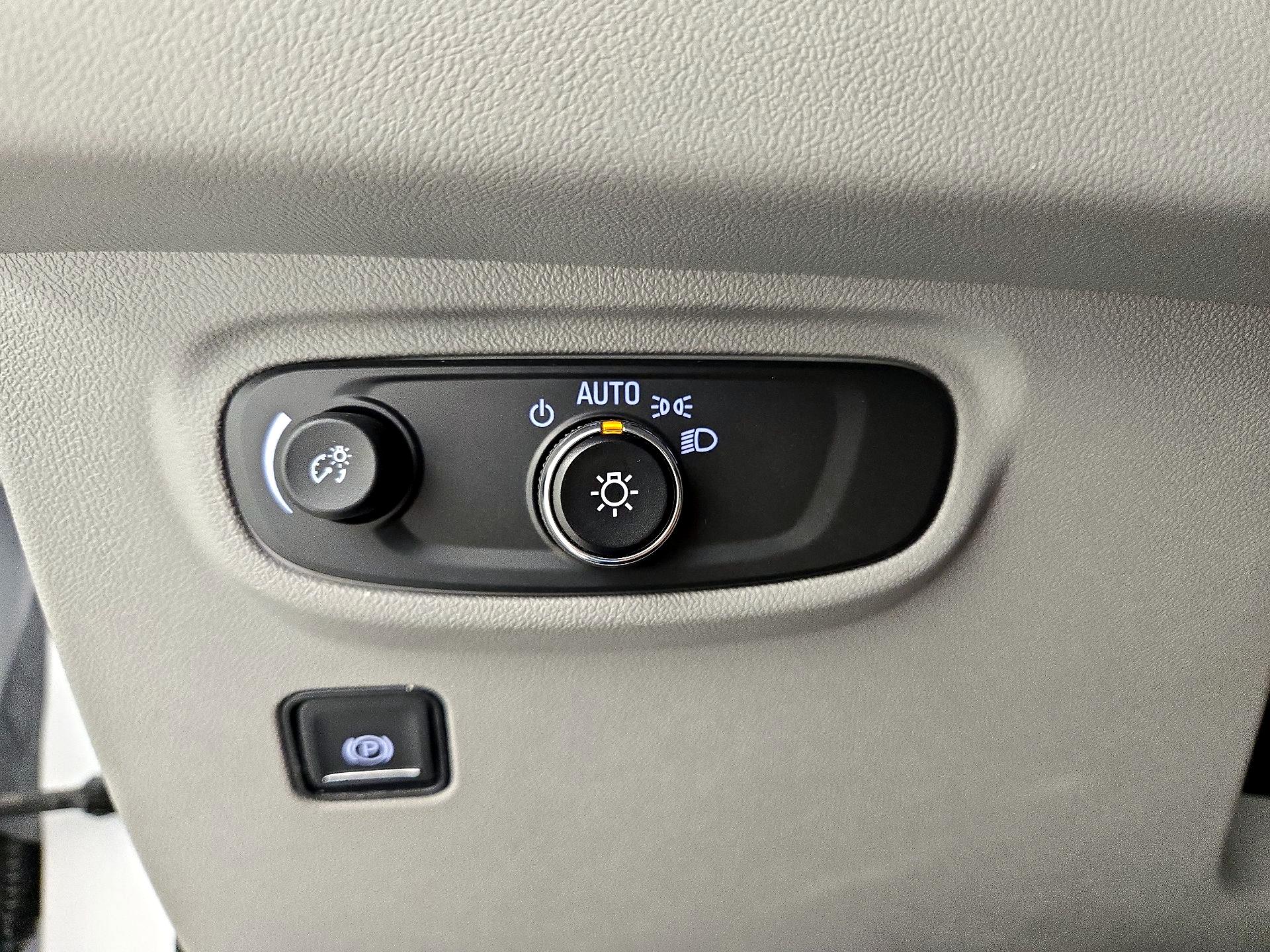 Thumbnail: 2022 GMC Terrain - 13