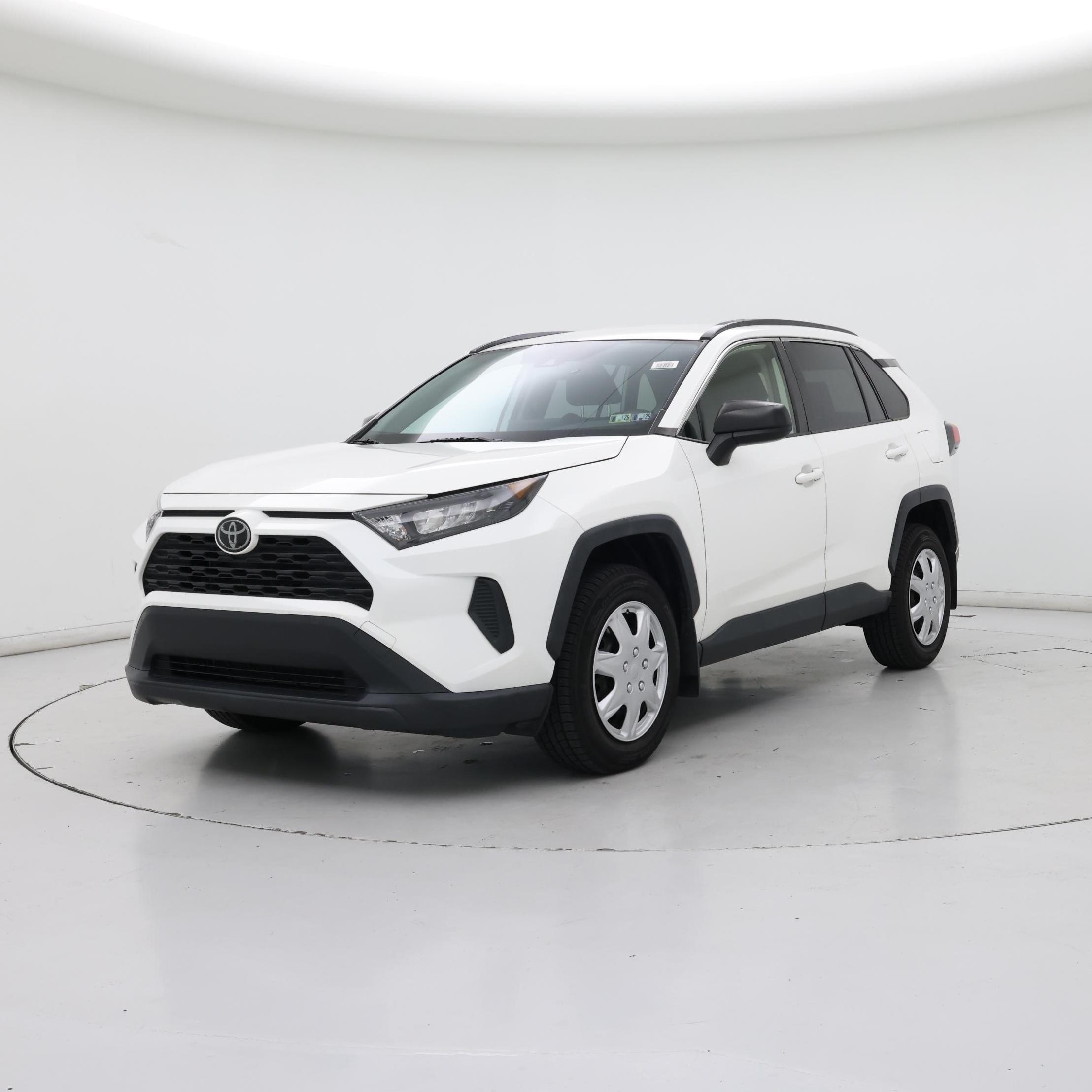 Thumbnail: 2019 Toyota RAV4 - 4