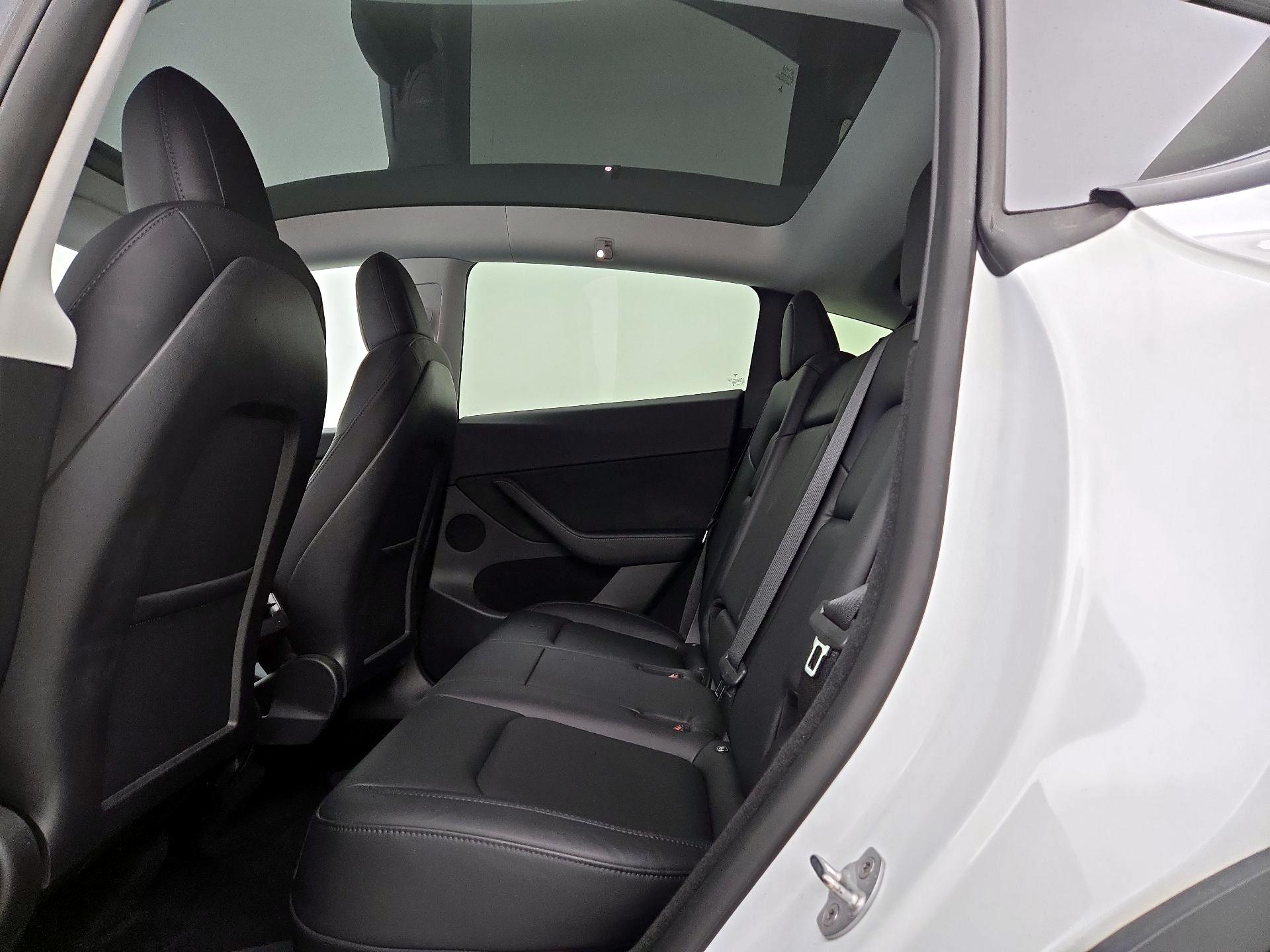 Thumbnail: 2023 Tesla Model Y - 19